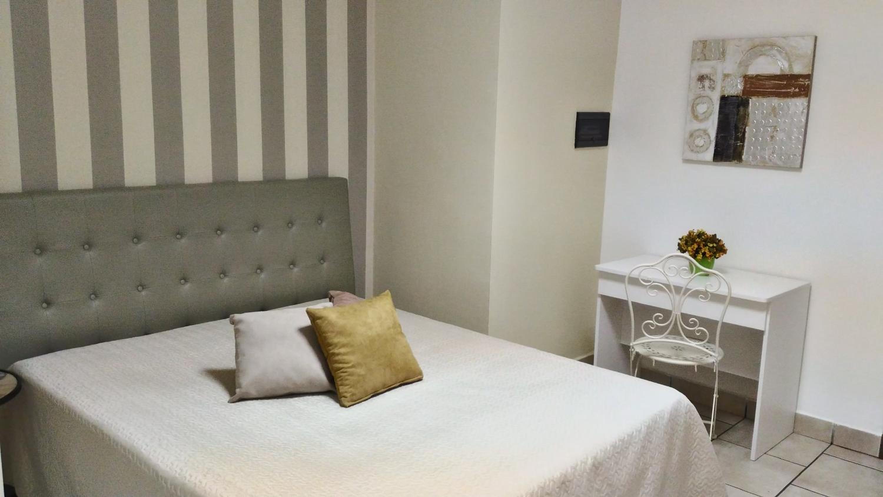 Superior Double Room - Photo 9