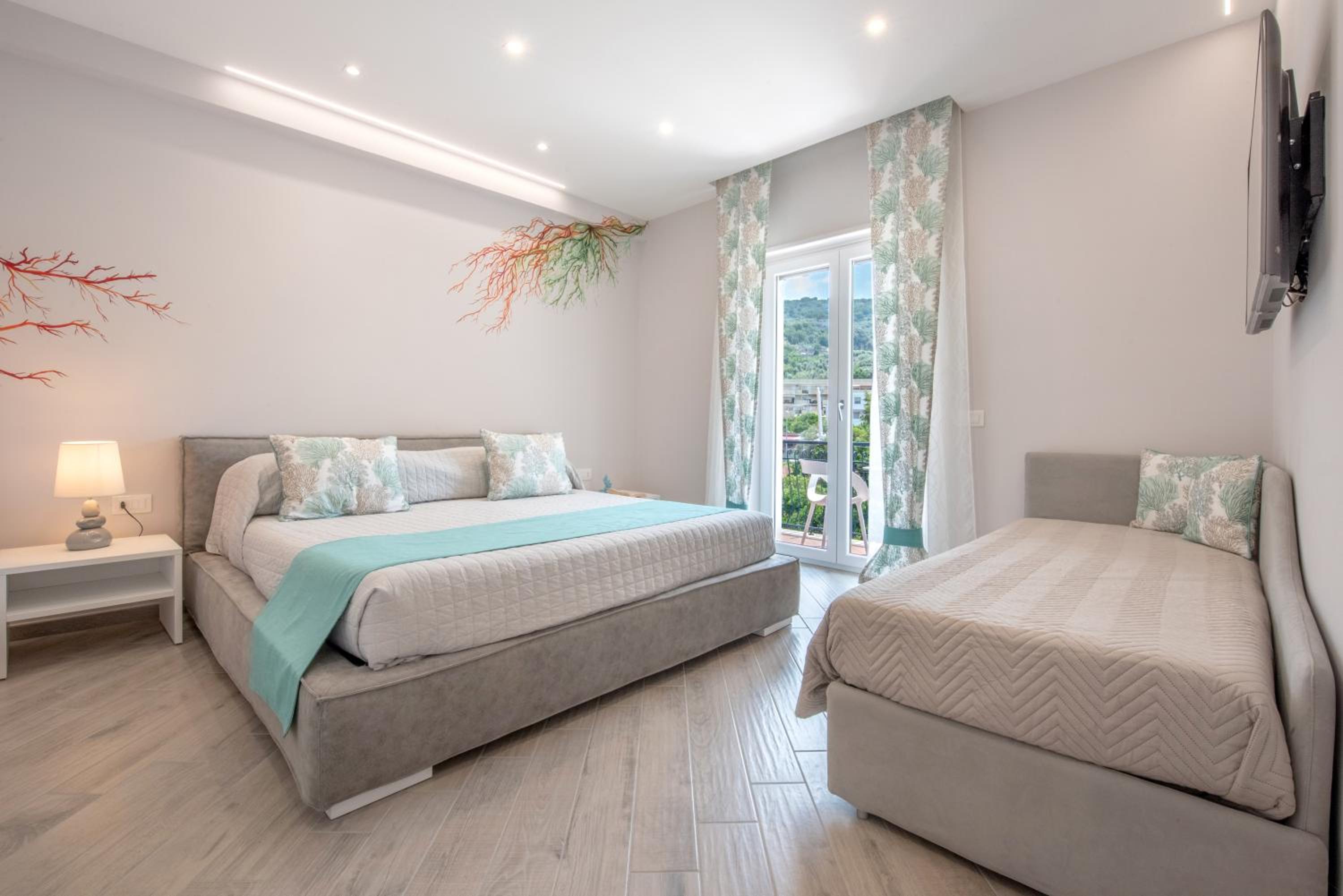 Superior Triple Room with Terrace
