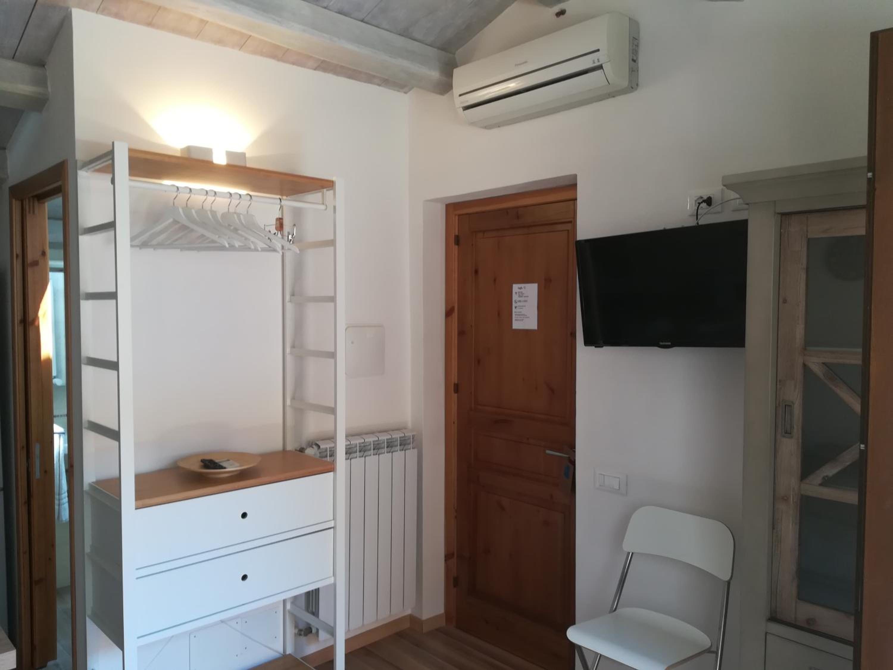Studio with Sofa Bed