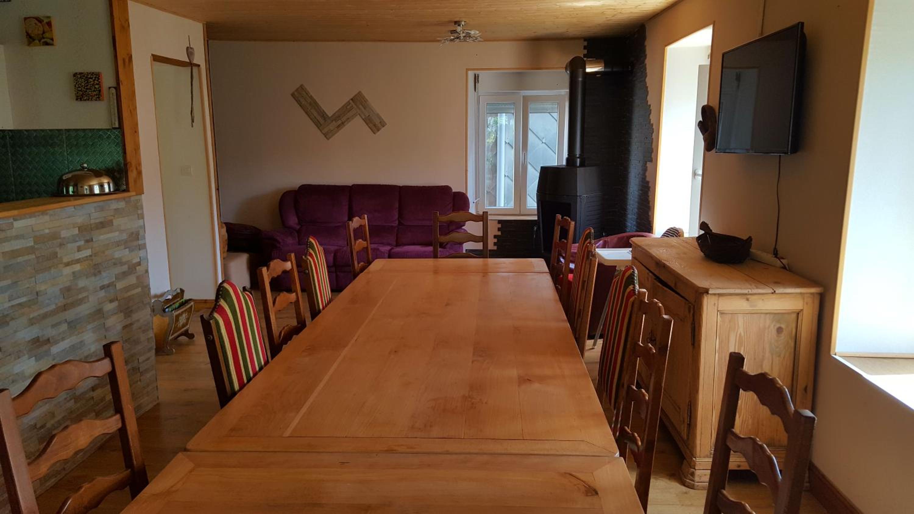 Four-Bedroom House photo 3