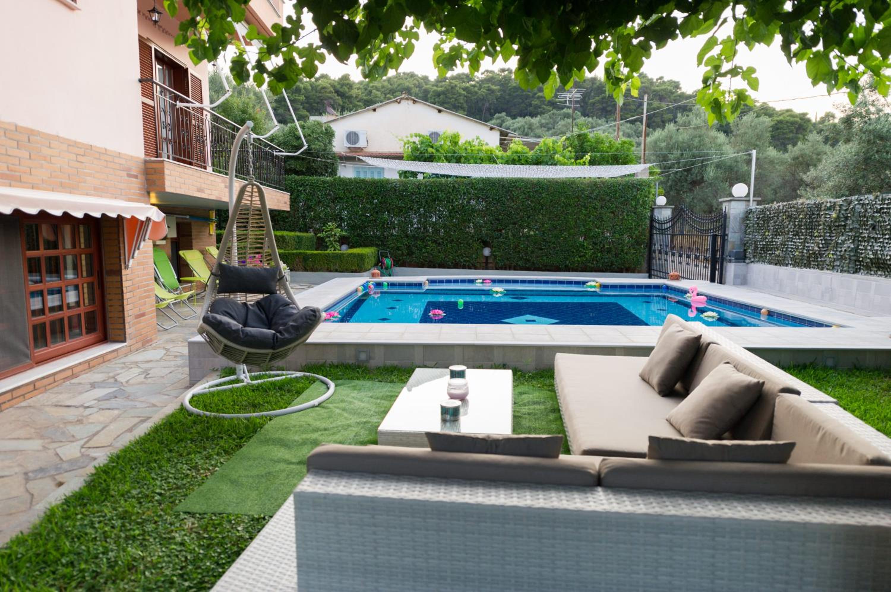 Villa with Private Pool photo 3