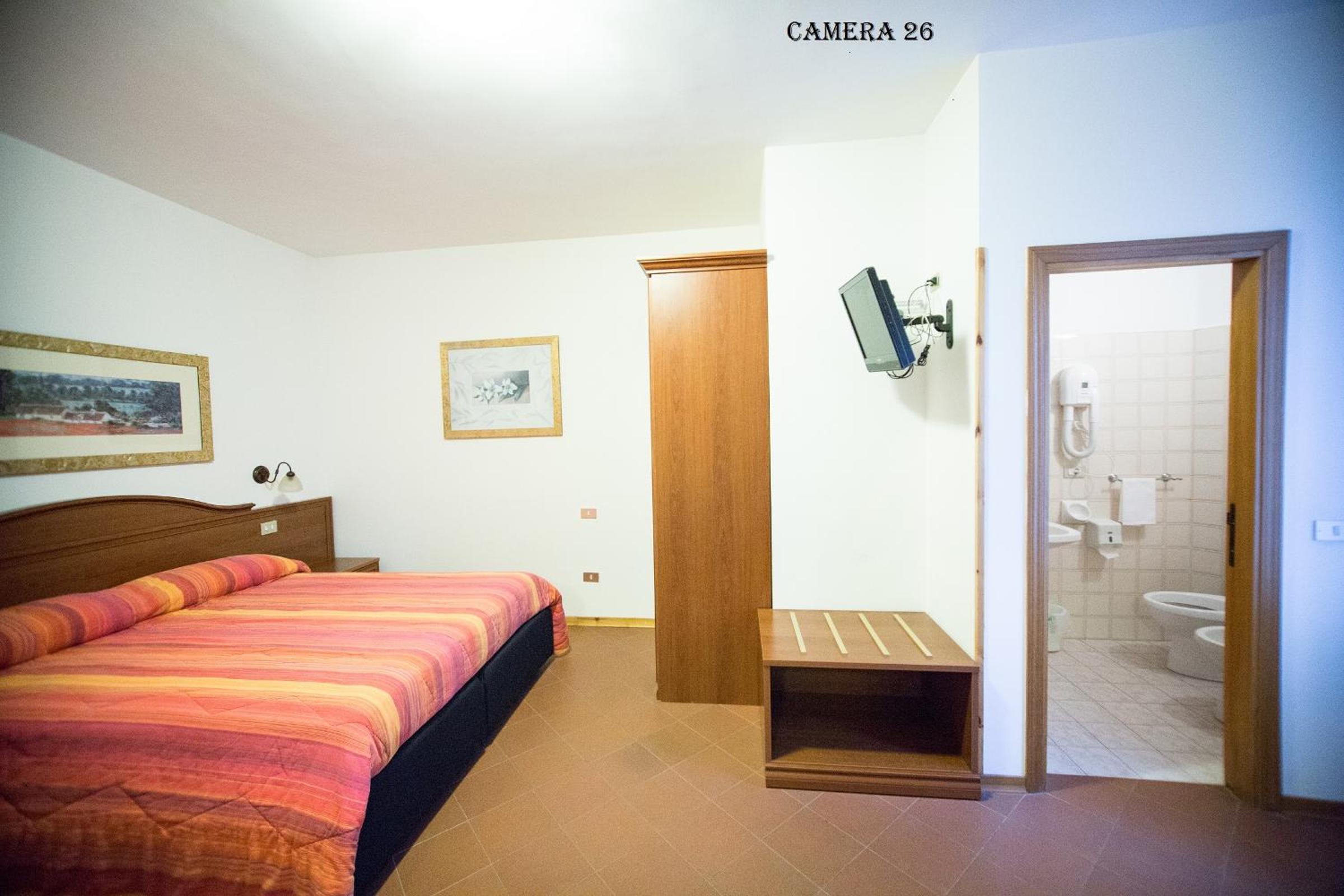 Triple Room photo 3