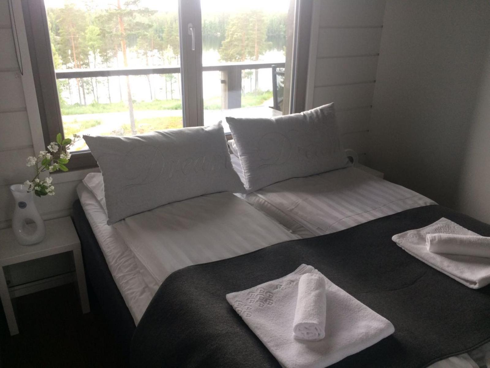 Apartment with Private Sauna - Photo 10