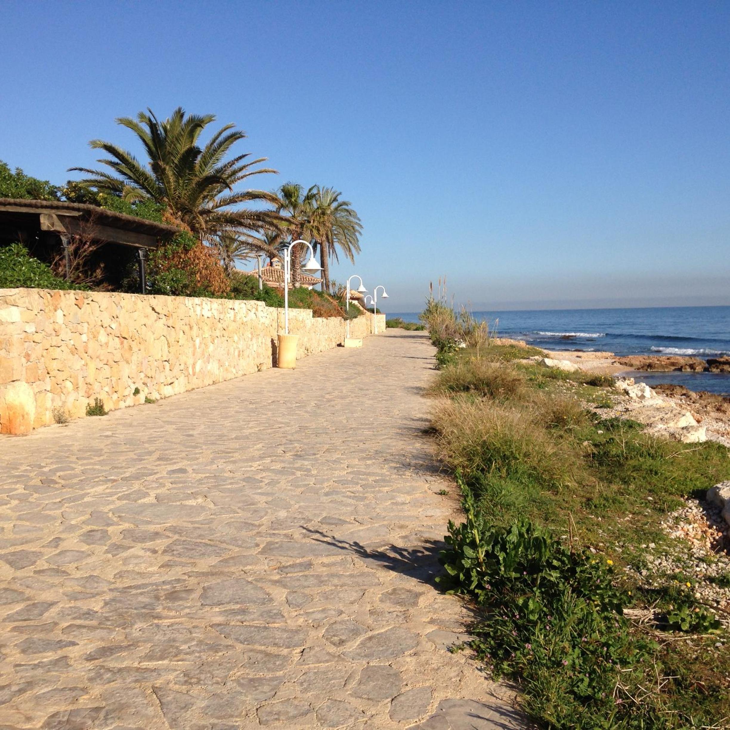 Apartment with Sea View - Photo 26
