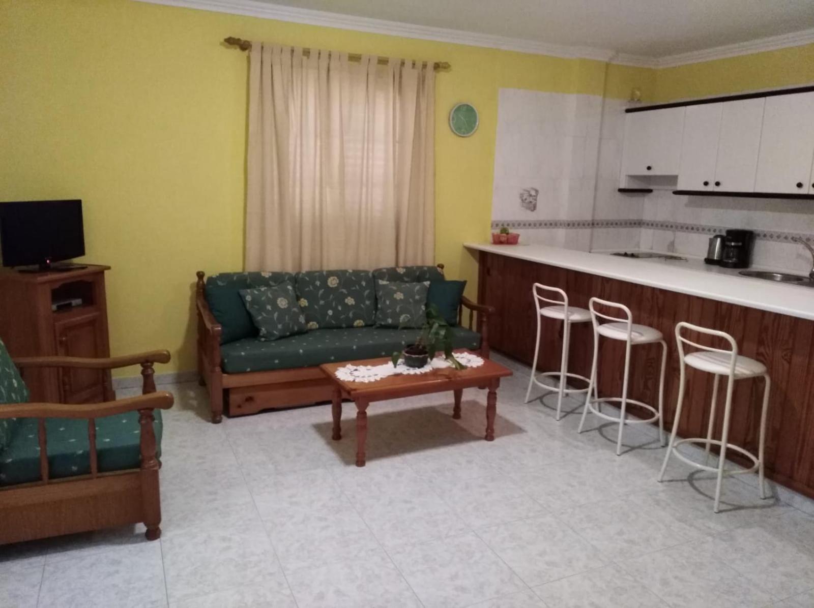 Apartamento con Terraza