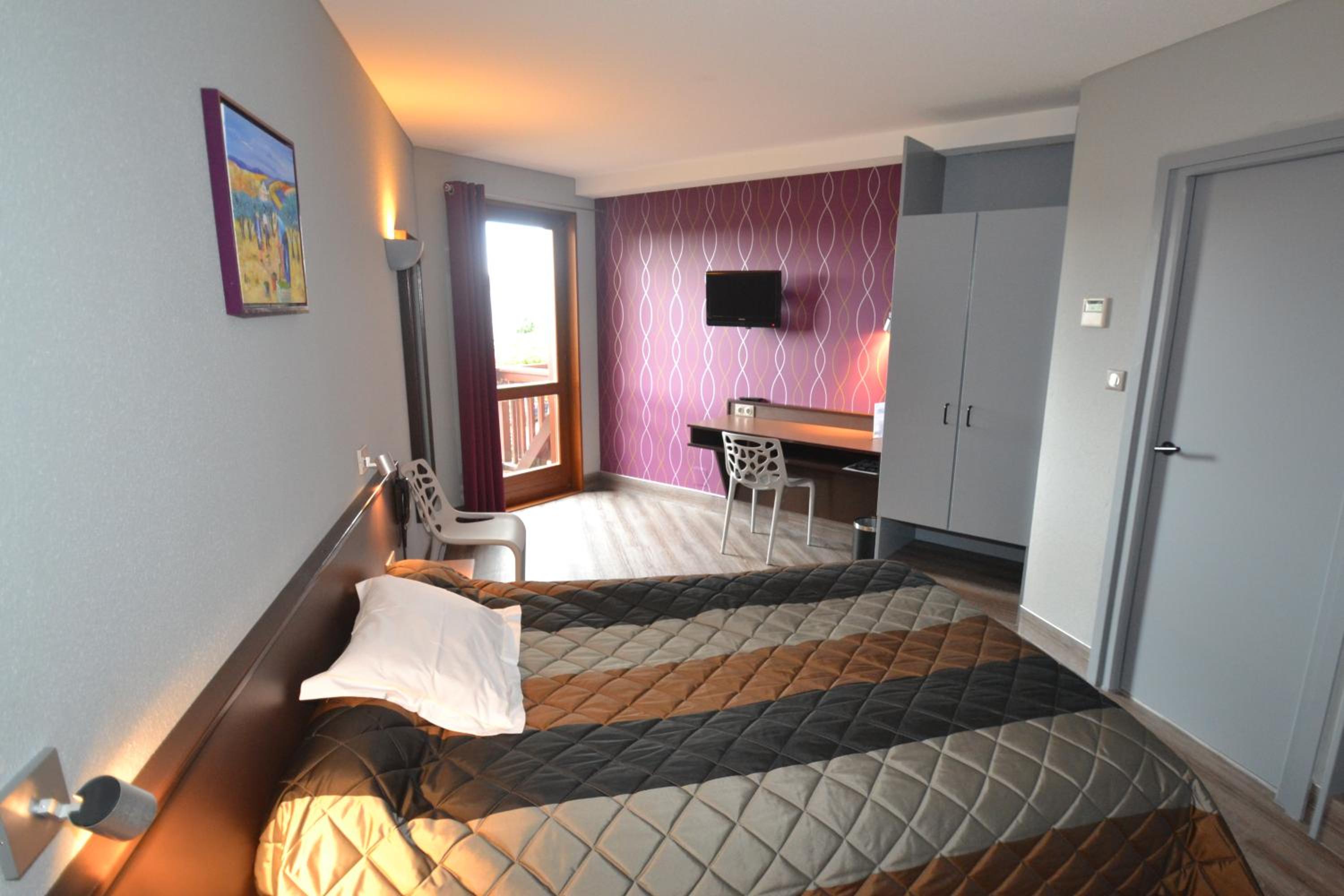 Superior Double Room - Photo 1
