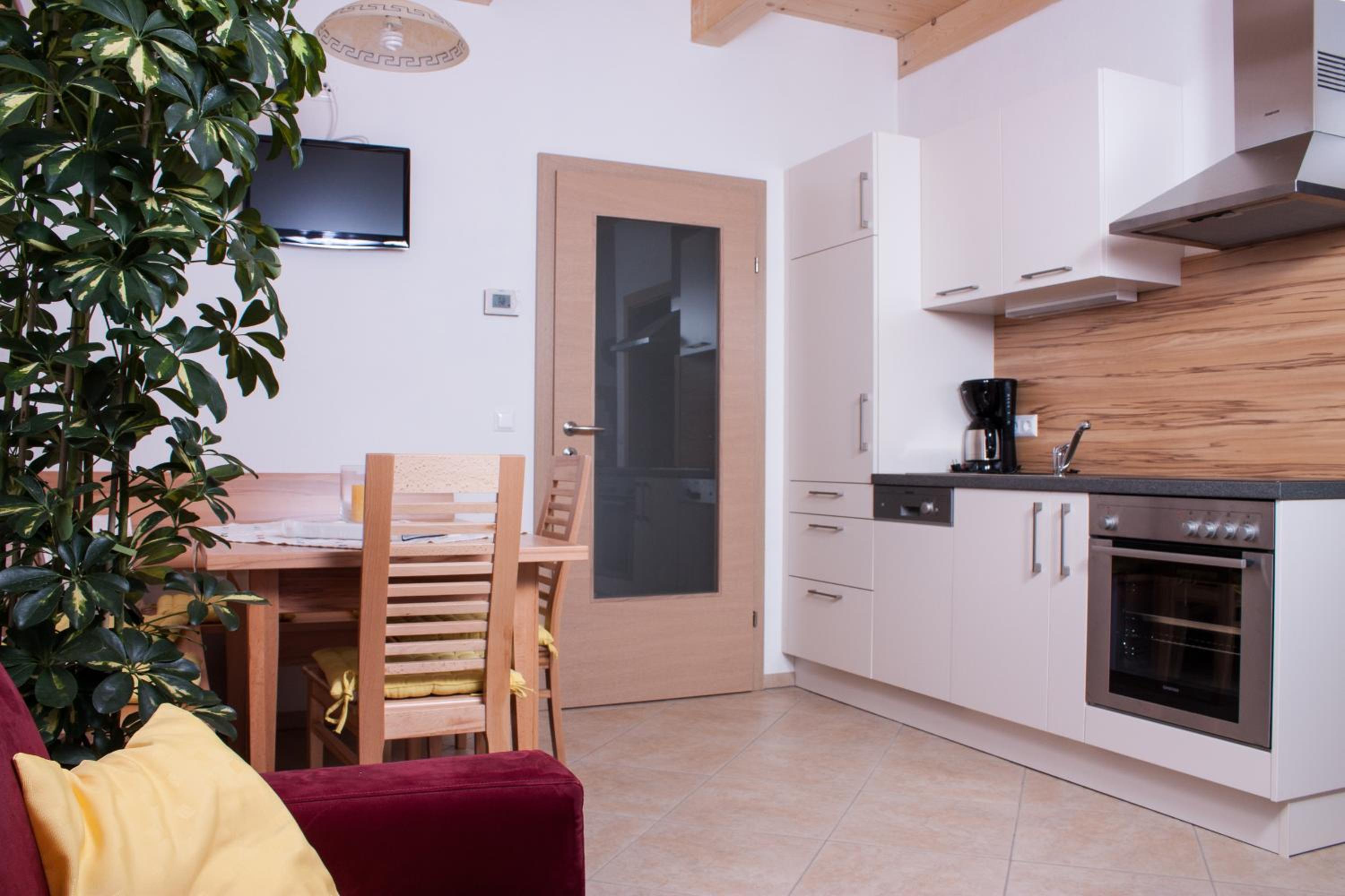 Two-Bedroom Apartment - Photo 3