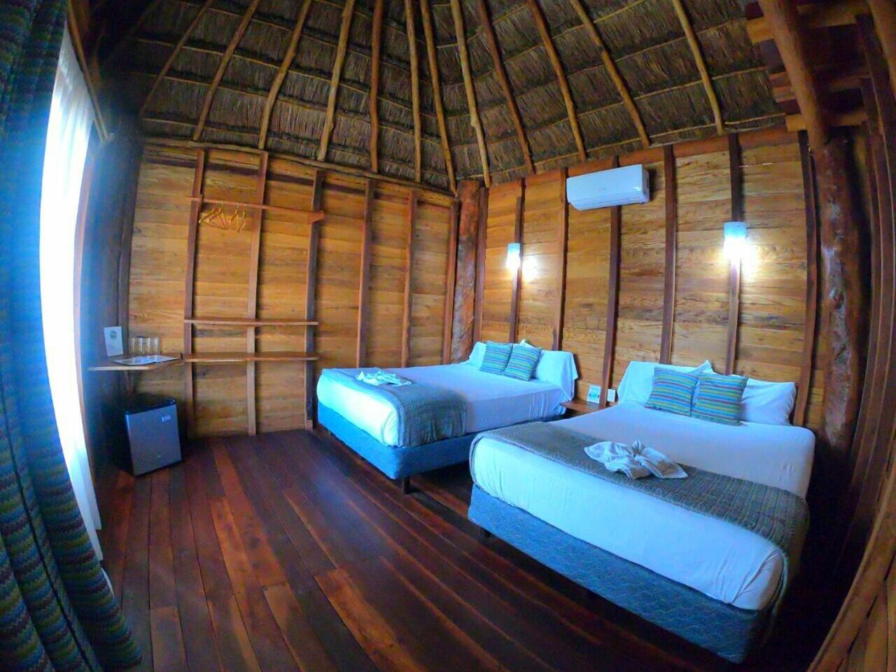 Superior Twin Room with Sea View - Photo 19