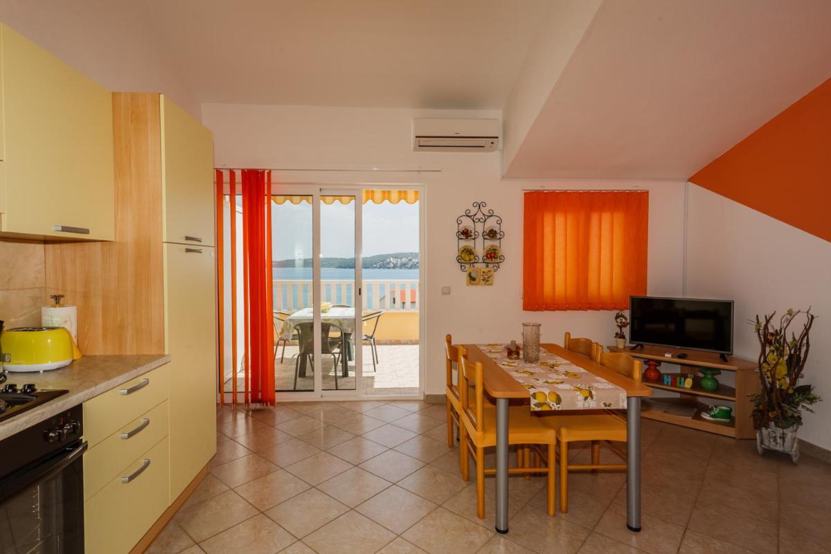 Apartment with Sea View