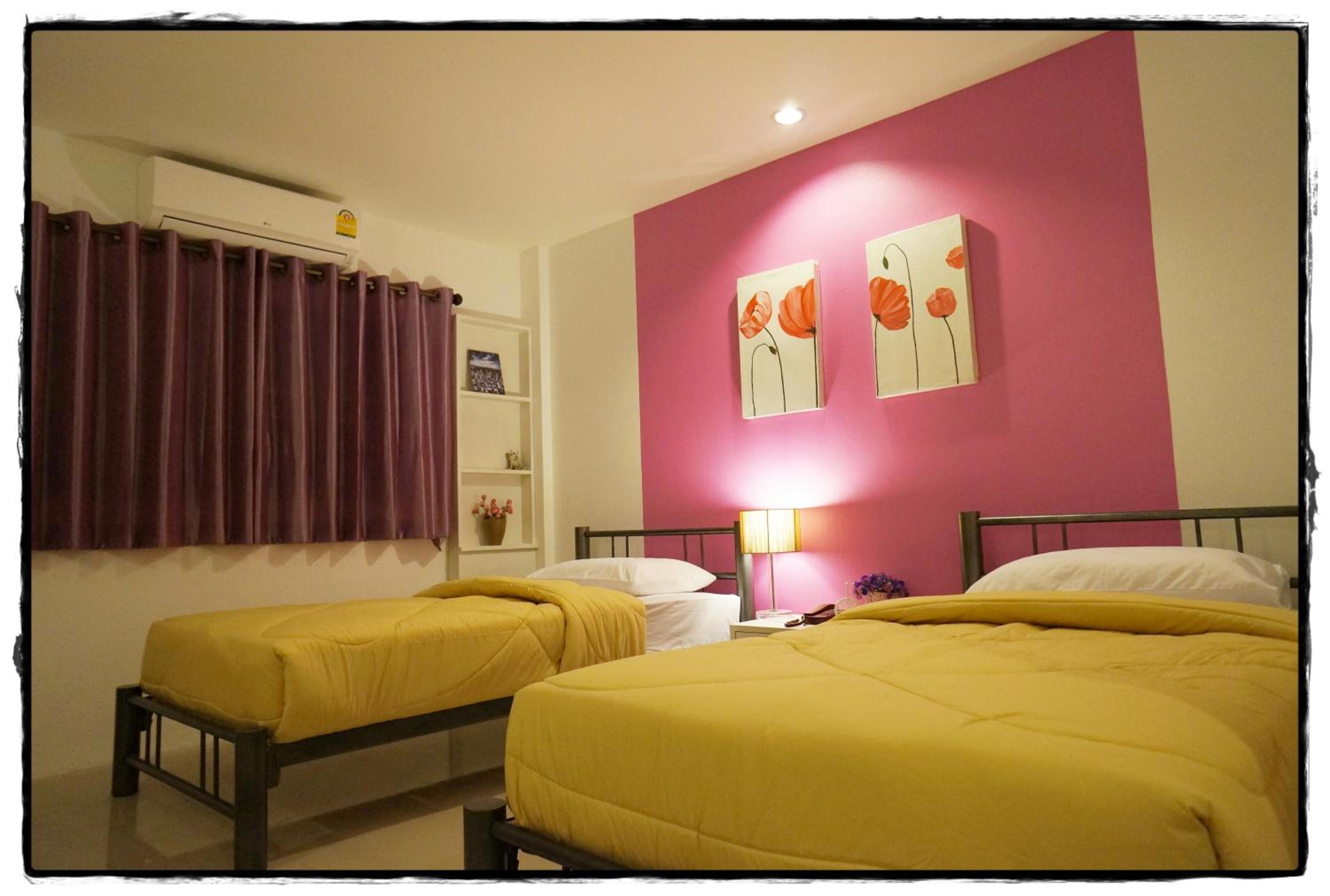 Superior Twin Room - Photo 12