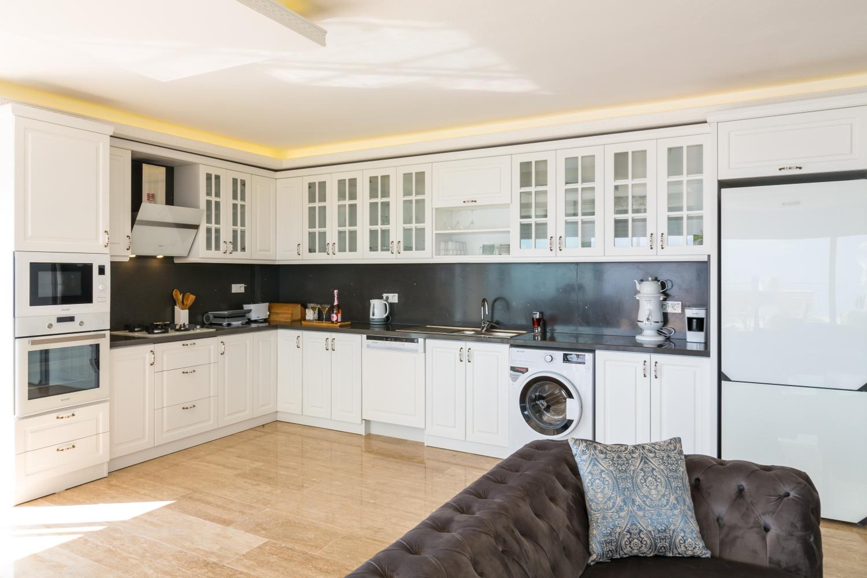 Villa photo 3
