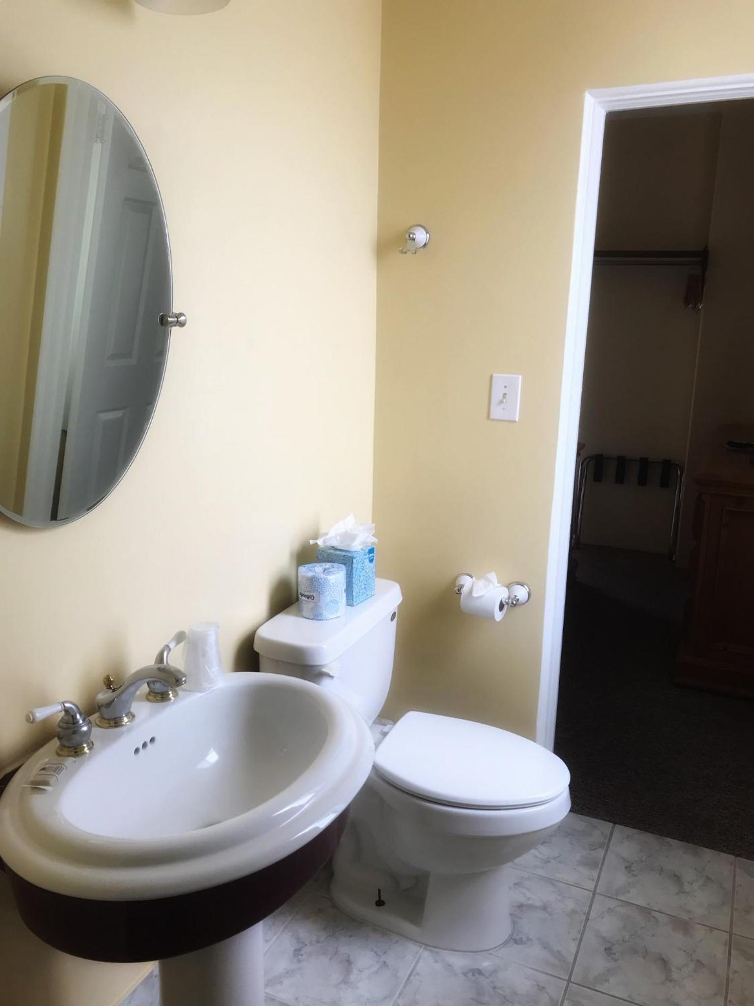 Suite with Spa Bath photo 3