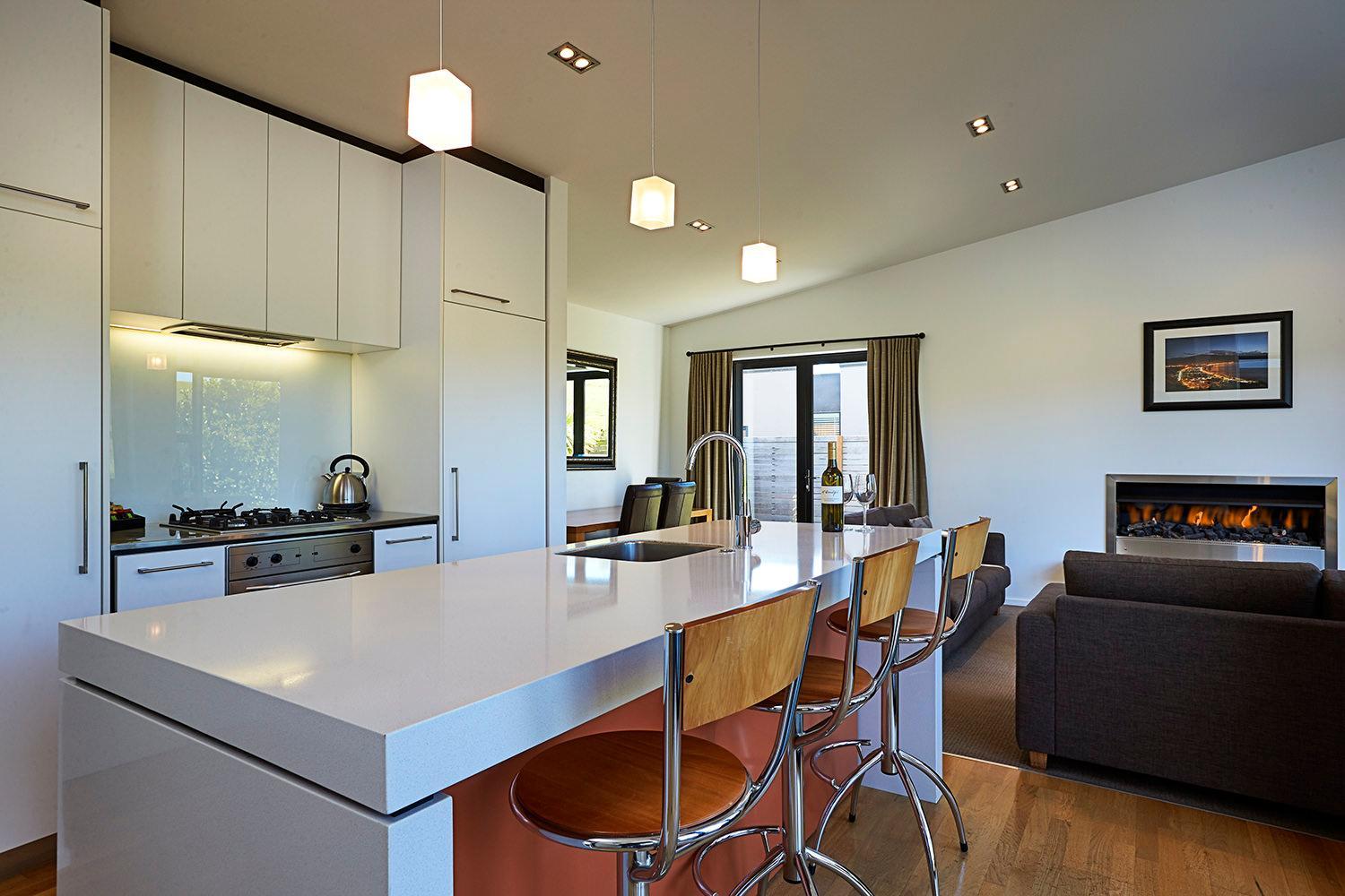One-Bedroom Apartment - Photo 5