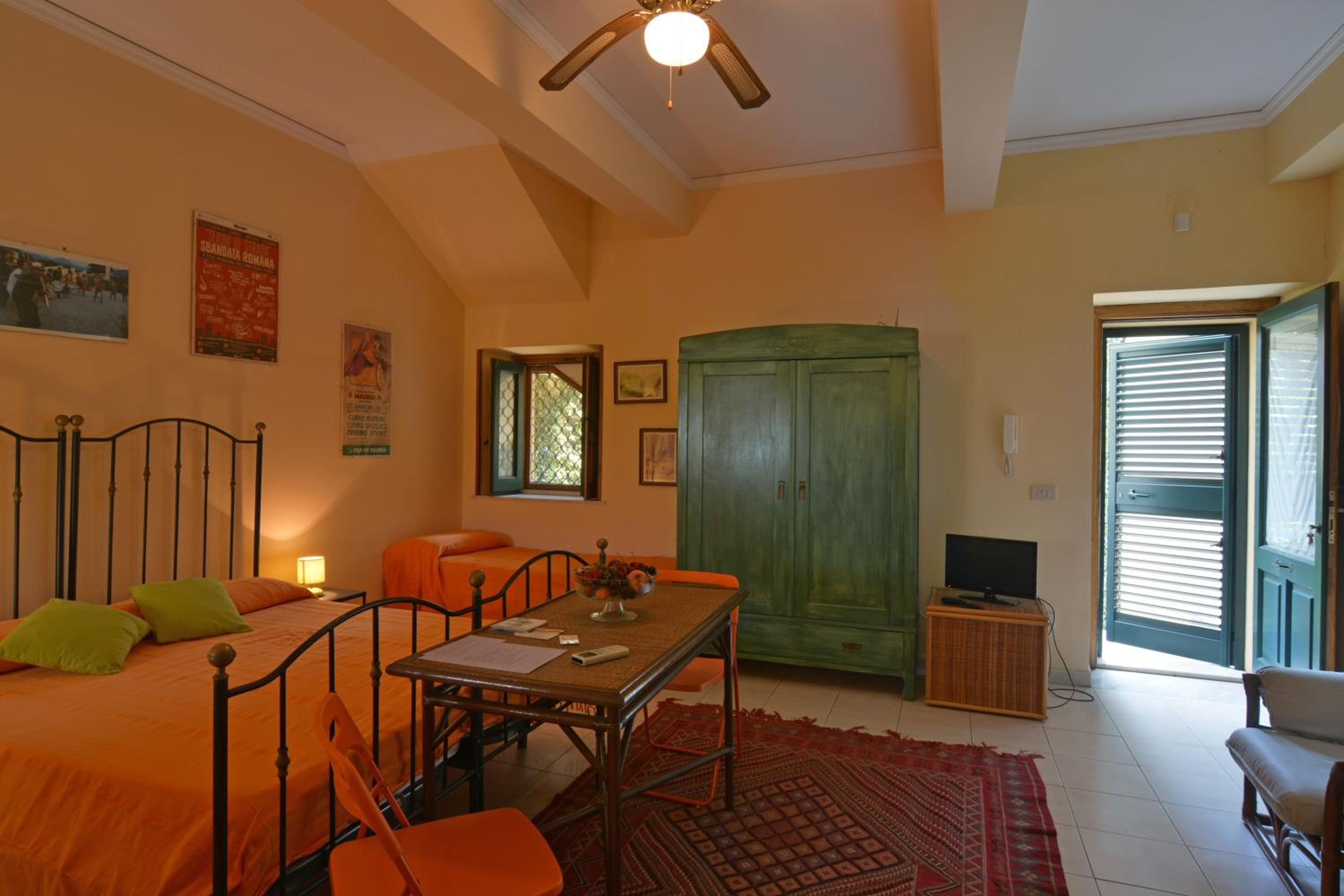 Studio with Garden View