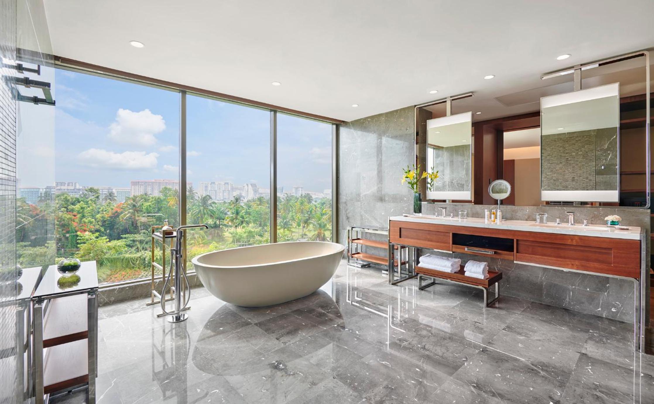 Grand Executive Suite Grand Executive Suite