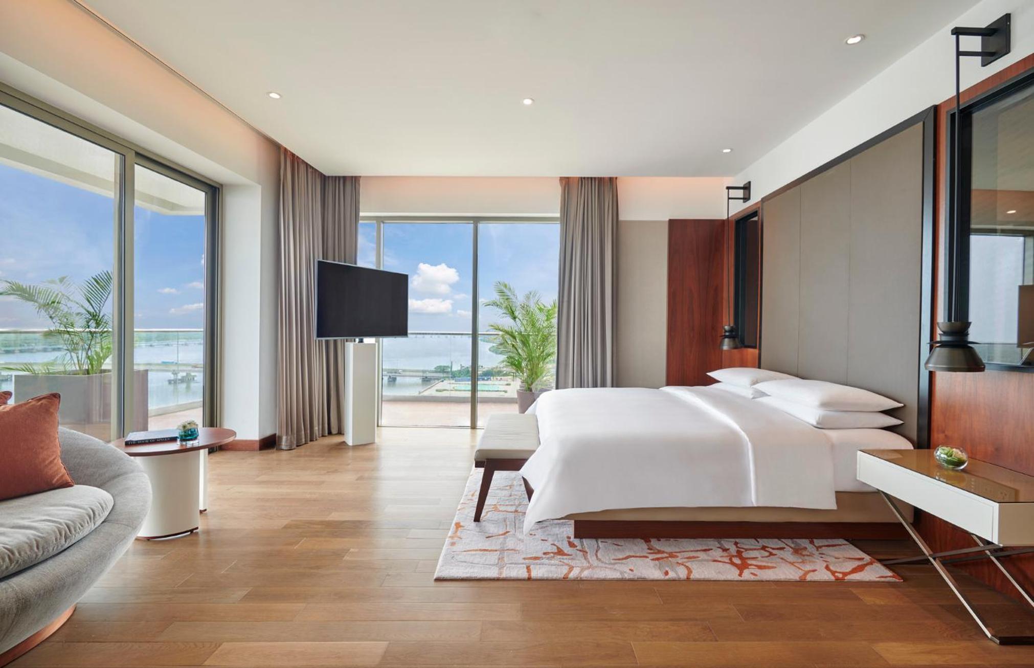Grand Suite with Terrace