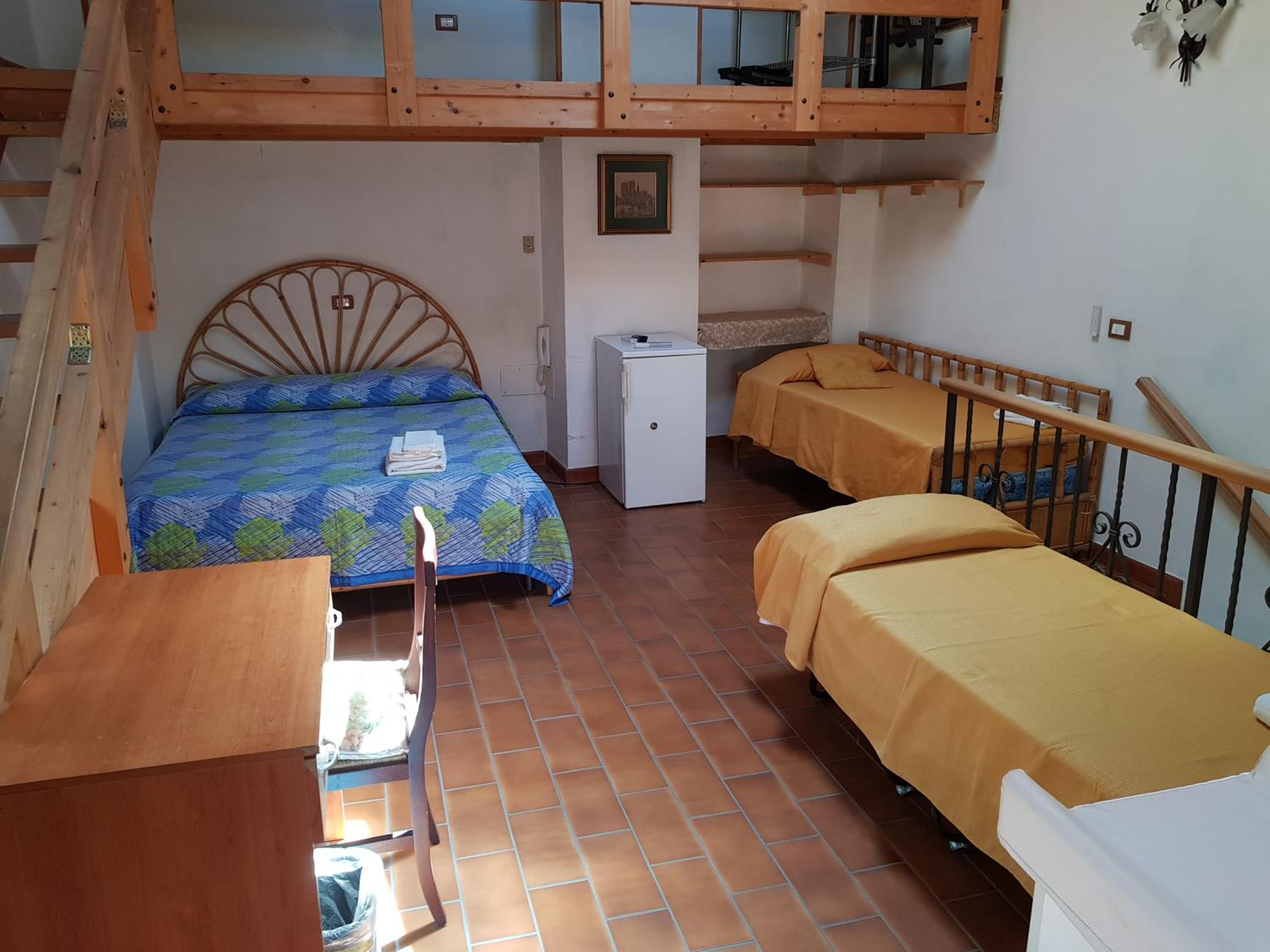 Classic Quadruple Room photo 2