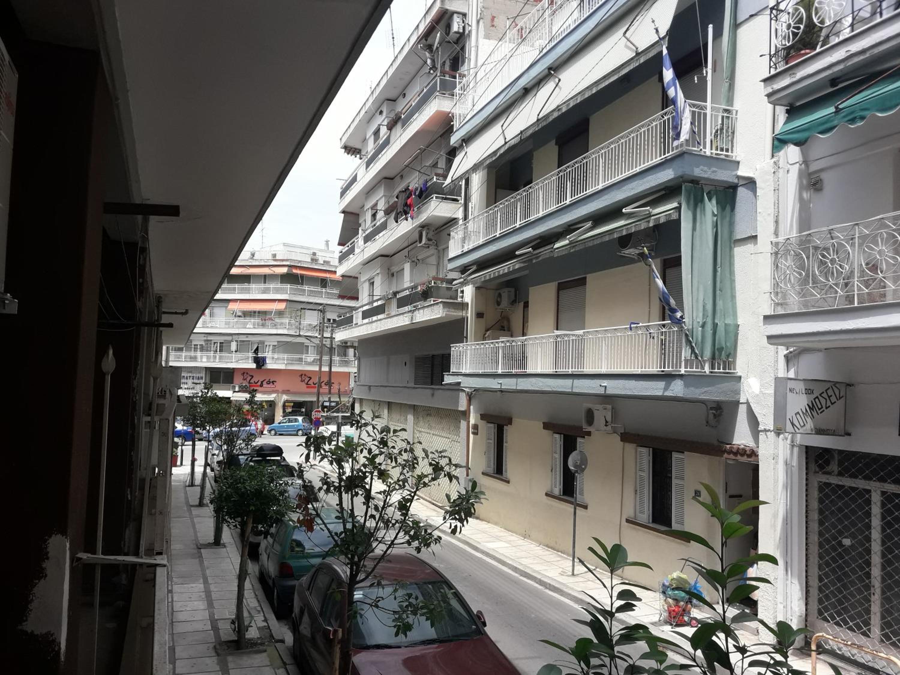 Apartment - Photo 3