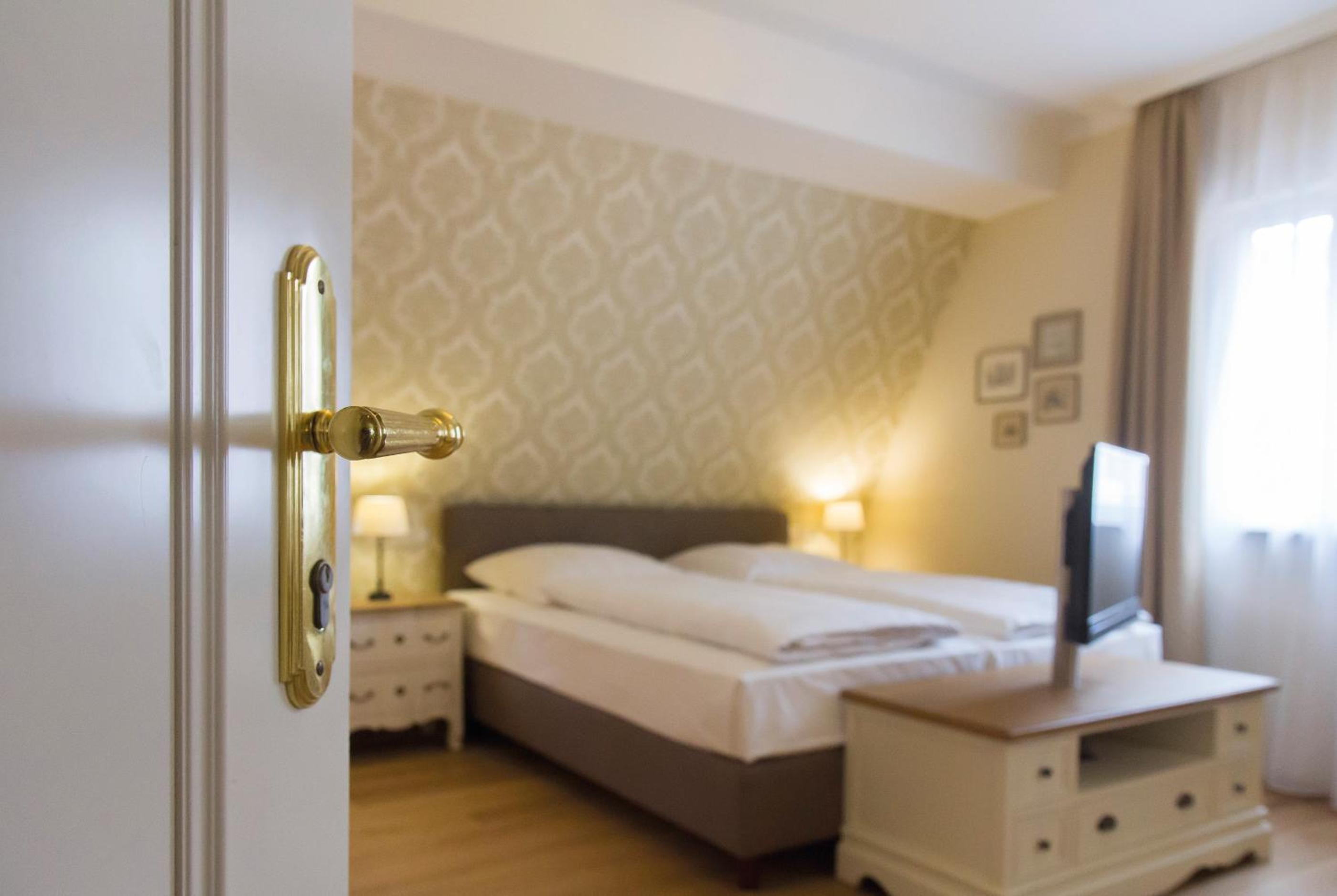 Deluxe Double Room photo 2