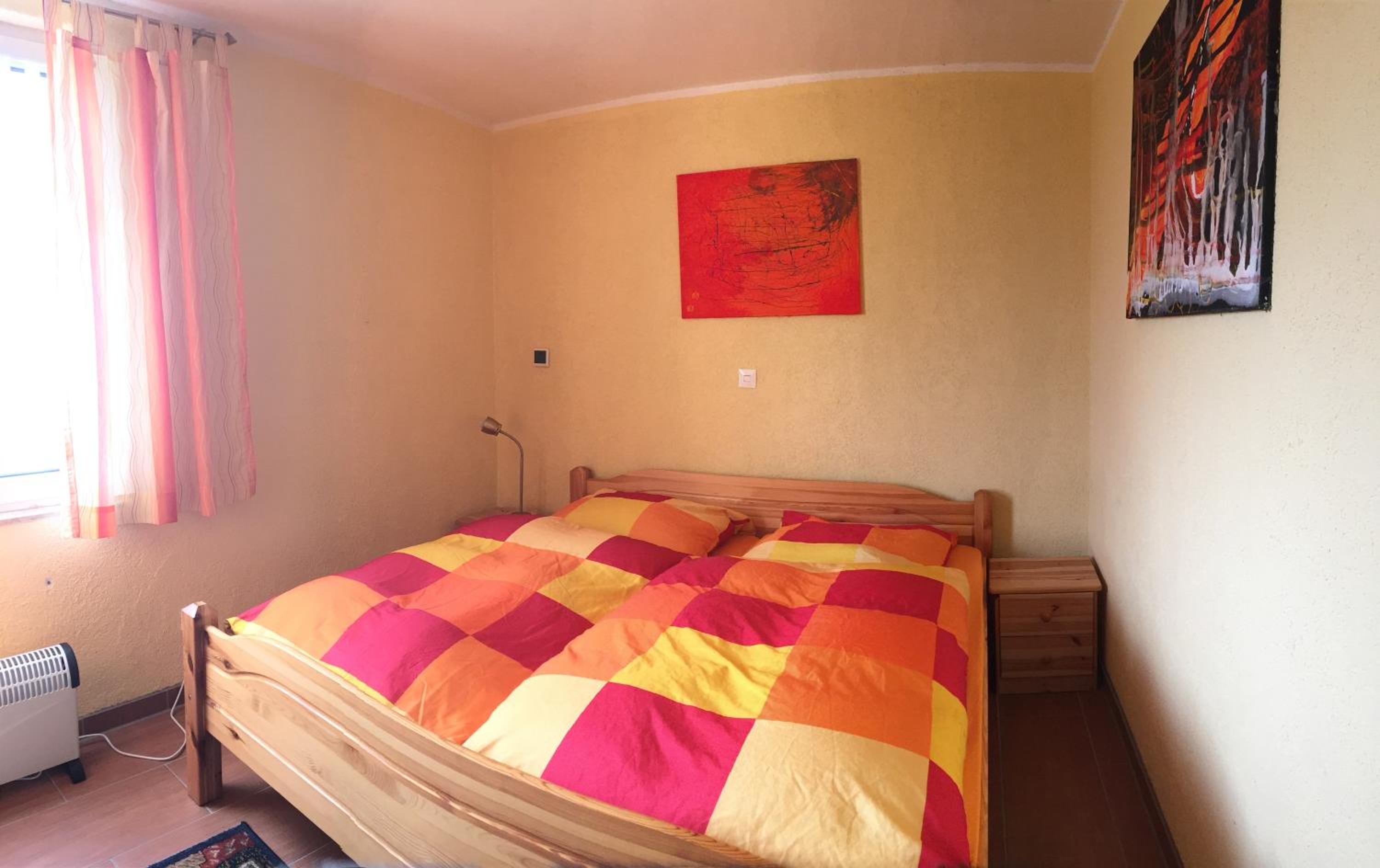 Two-Bedroom House photo 2