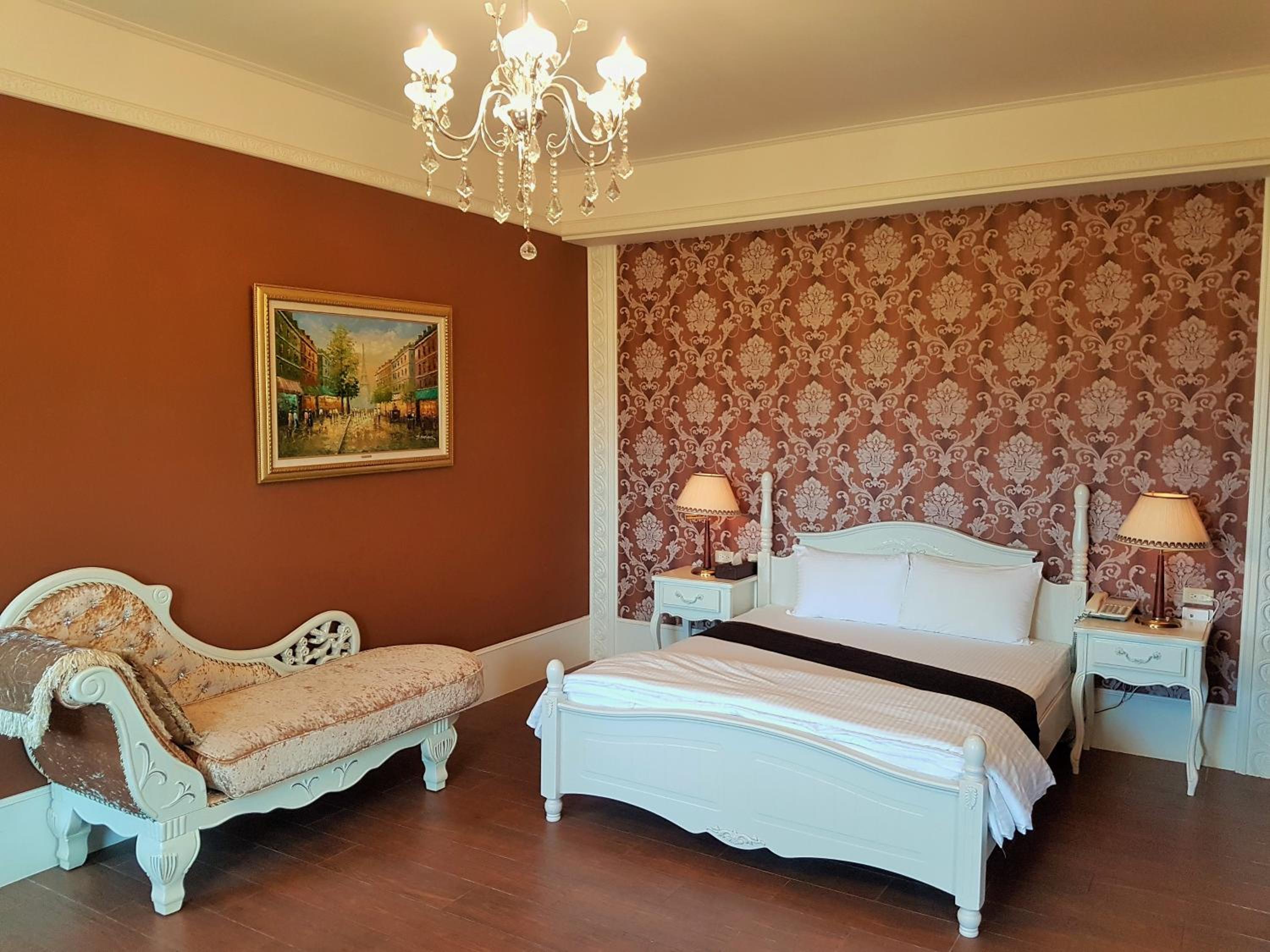 Quadruple Room with Bath photo 2