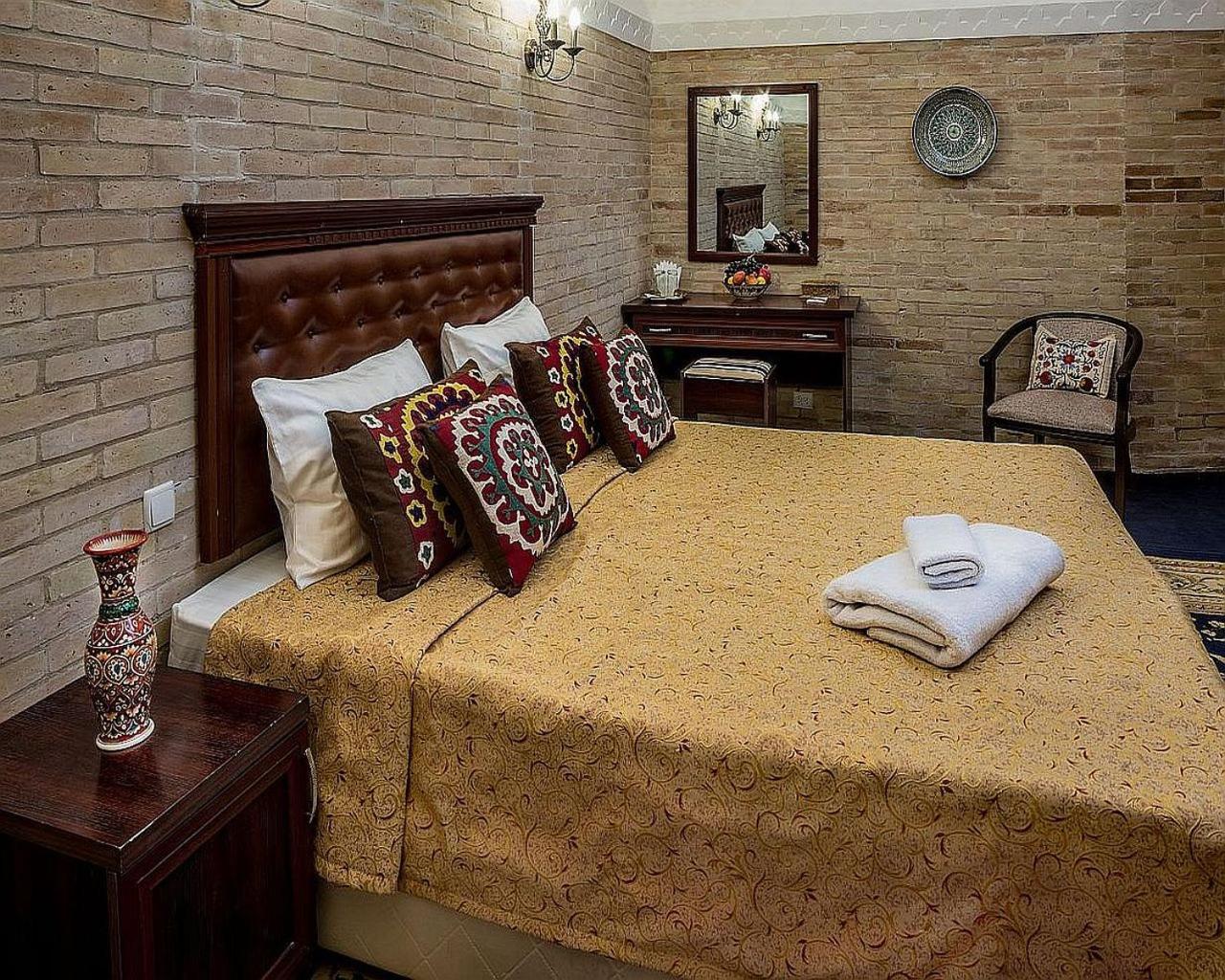 Double Room with Two Double Beds photo 3