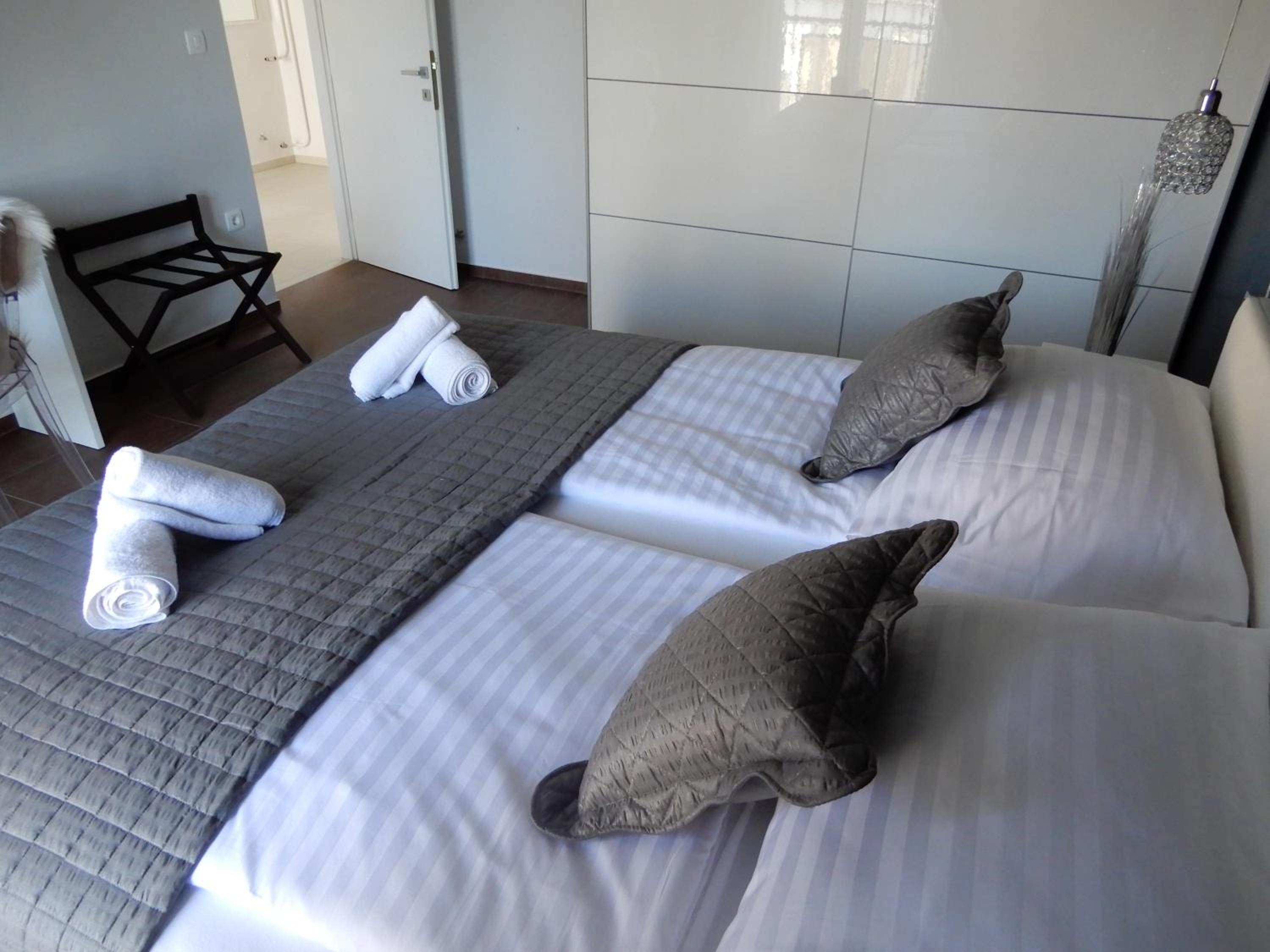 Two-Bedroom Apartment - Photo 10