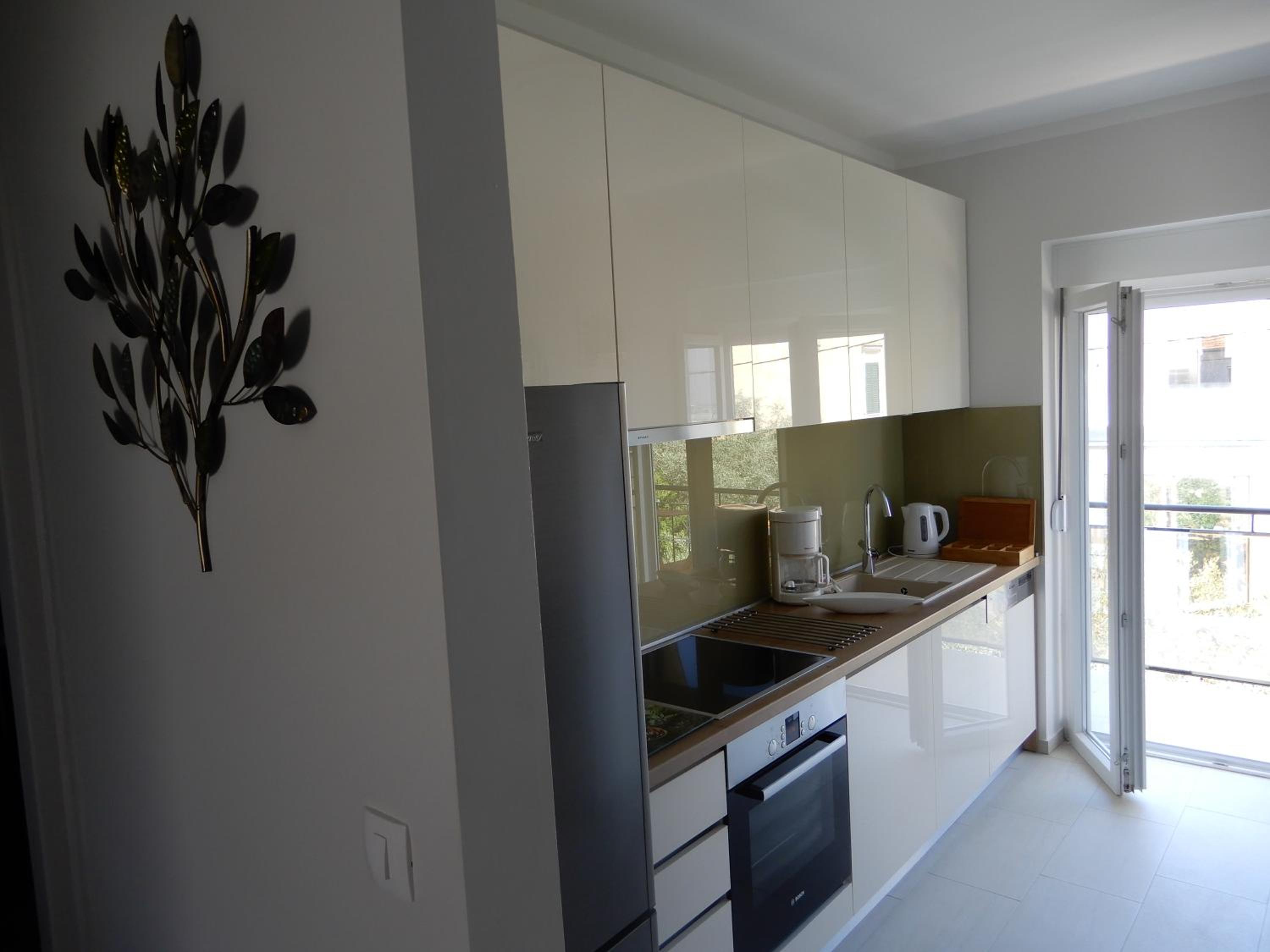 Two-Bedroom Apartment - Photo 9