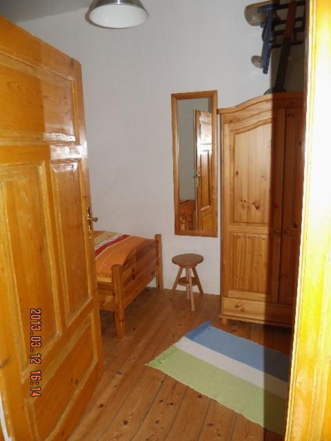 One-Bedroom Apartment (2 - 4 Adults) - Photo 12