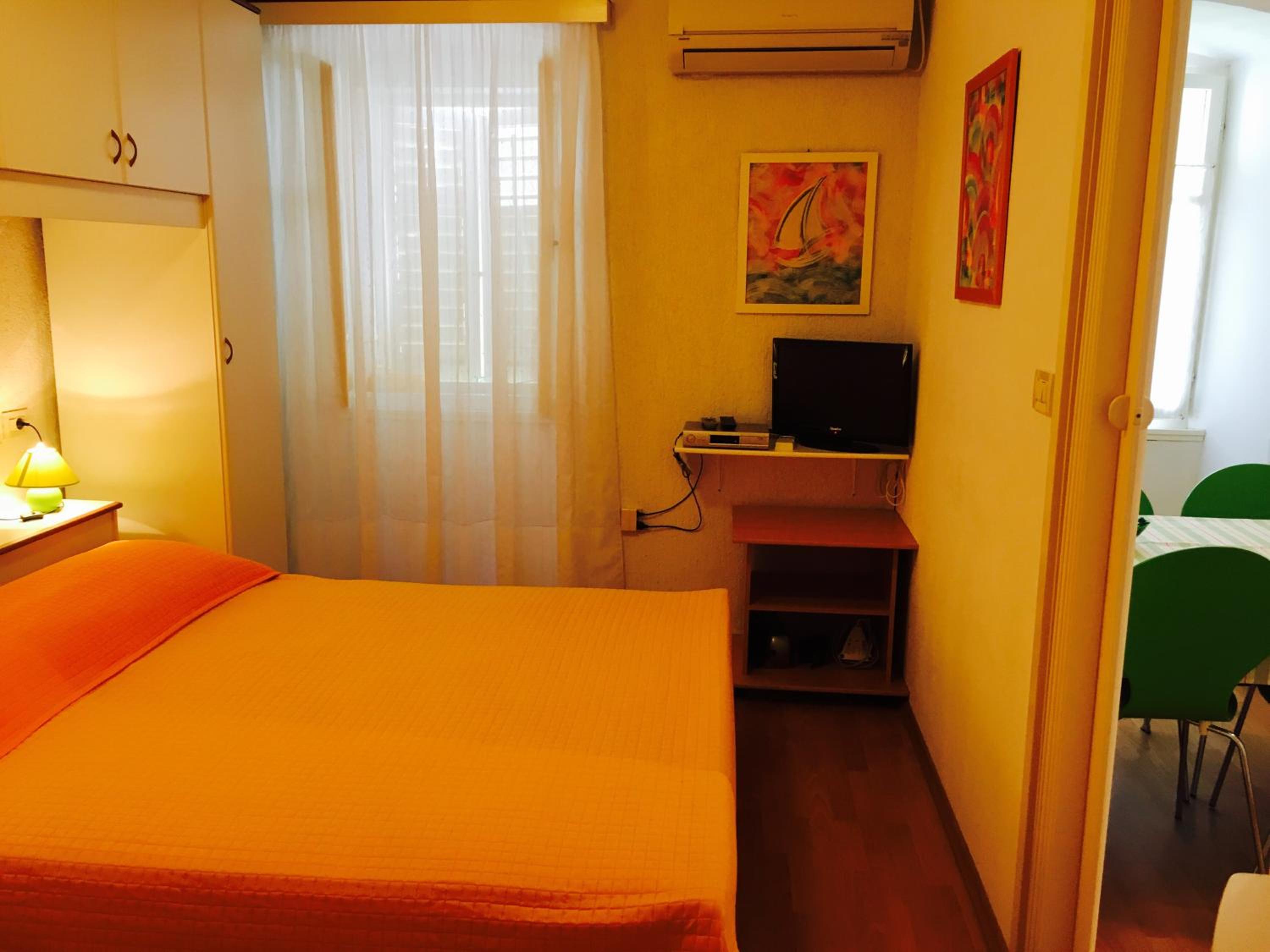 Apartment - Photo 17