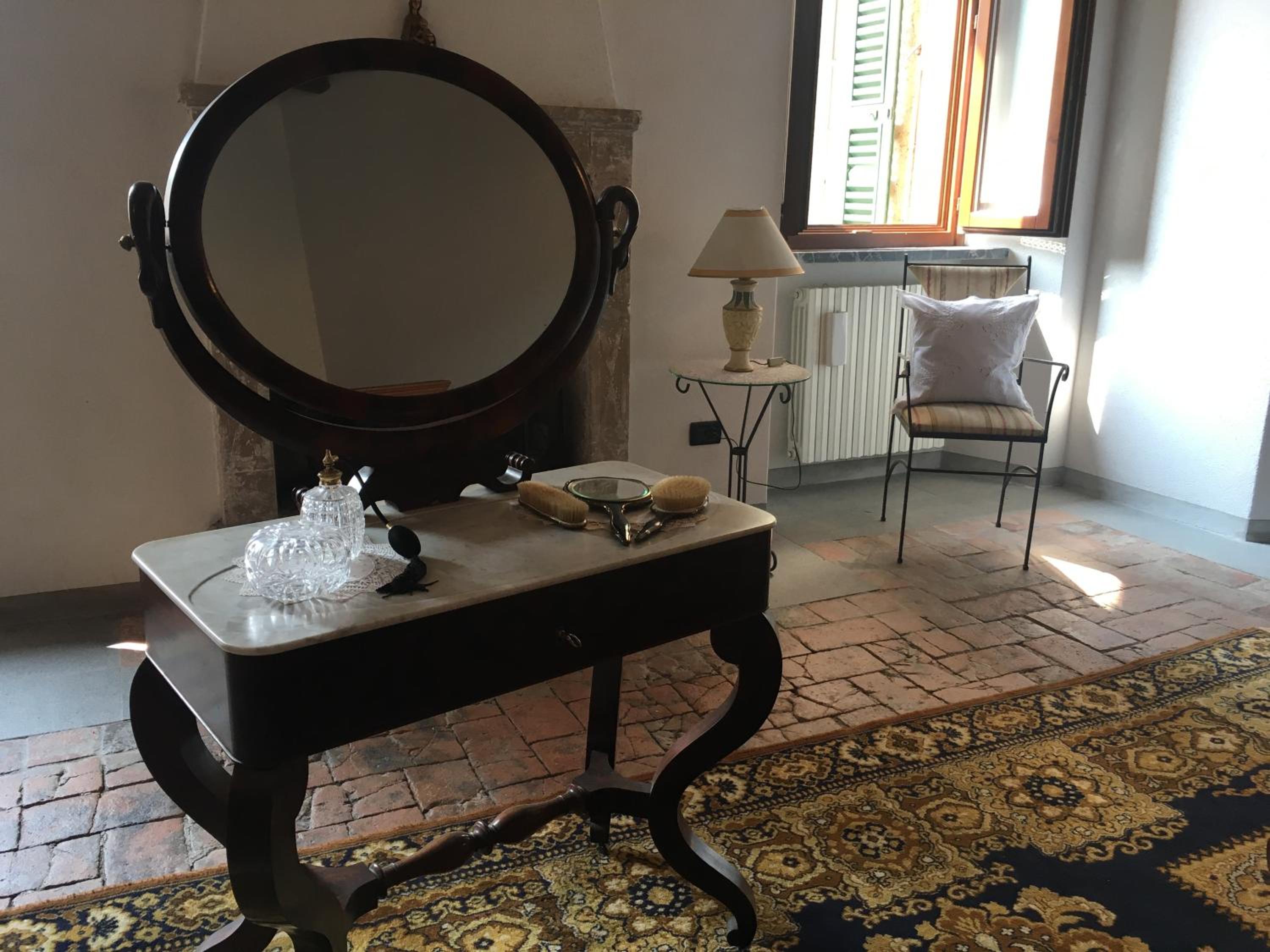 Double Room with Private Bathroom - Photo 7