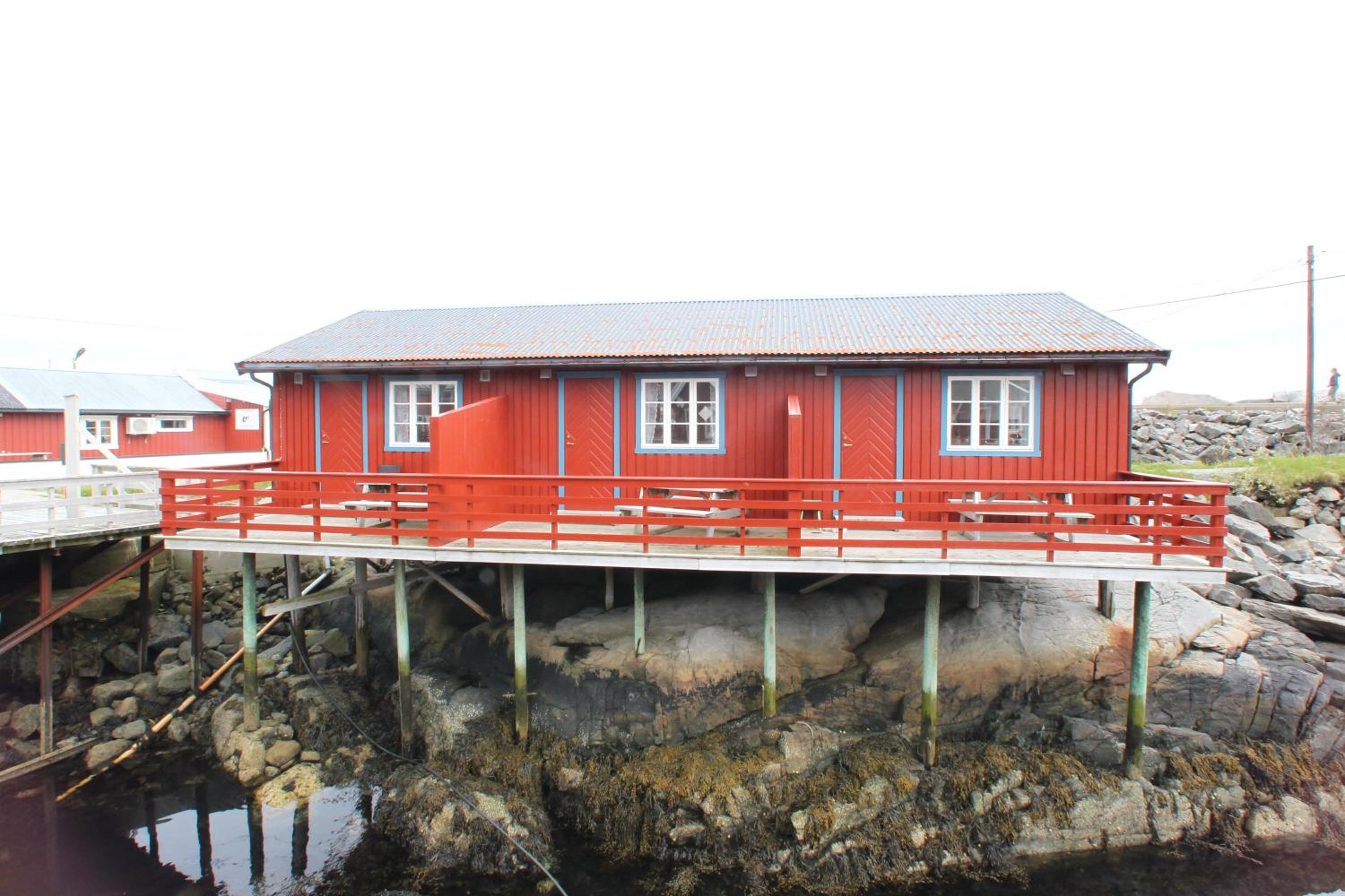One-Bedroom Cottage - Photo 10