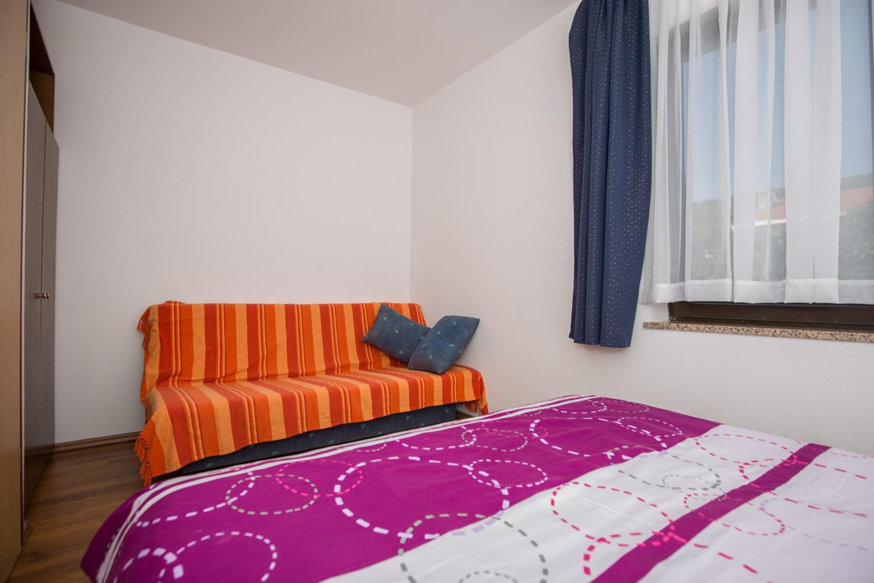 Two-Bedroom Apartment with Terrace photo 2