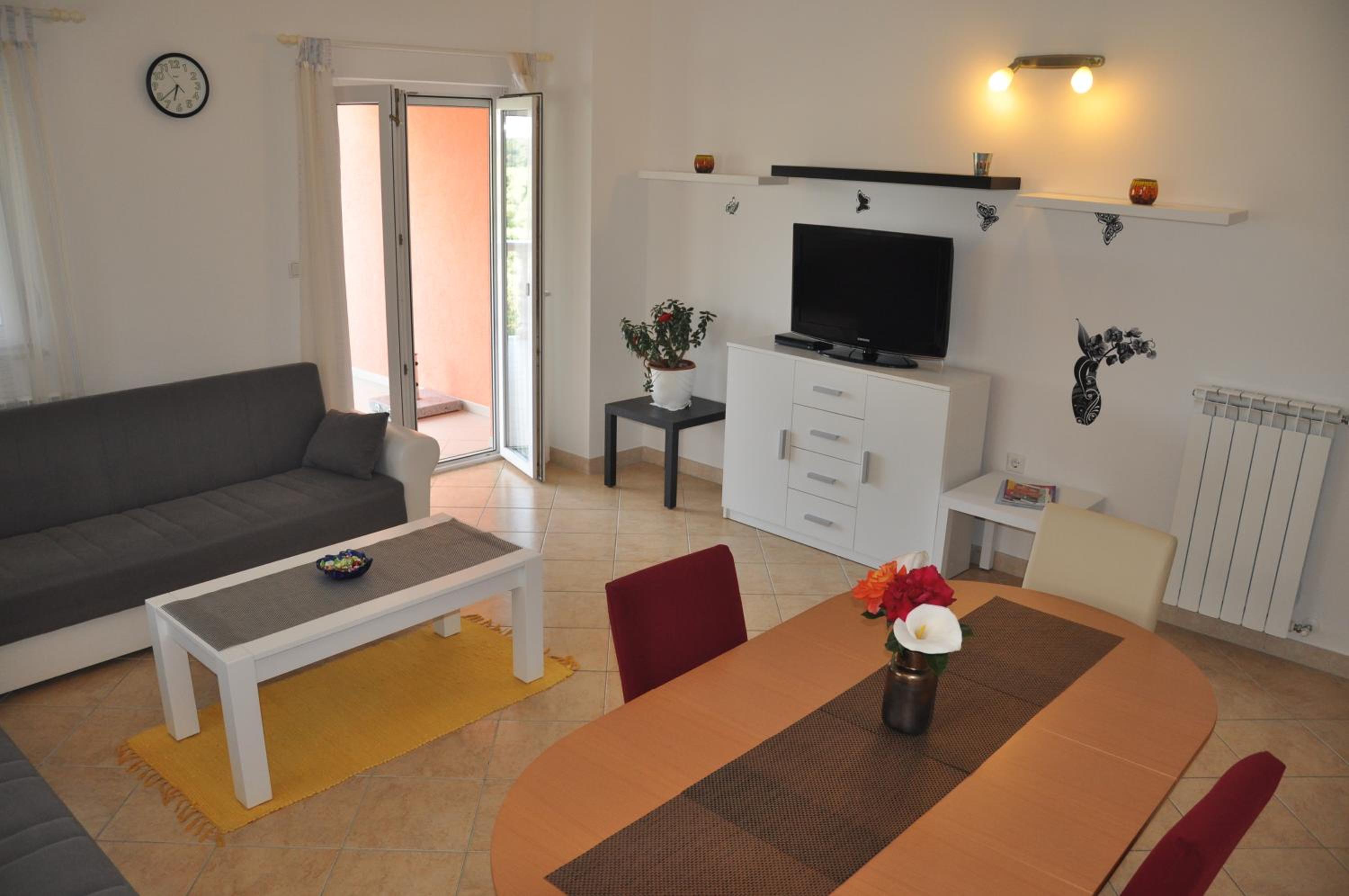 Two-Bedroom Apartment with Sea View