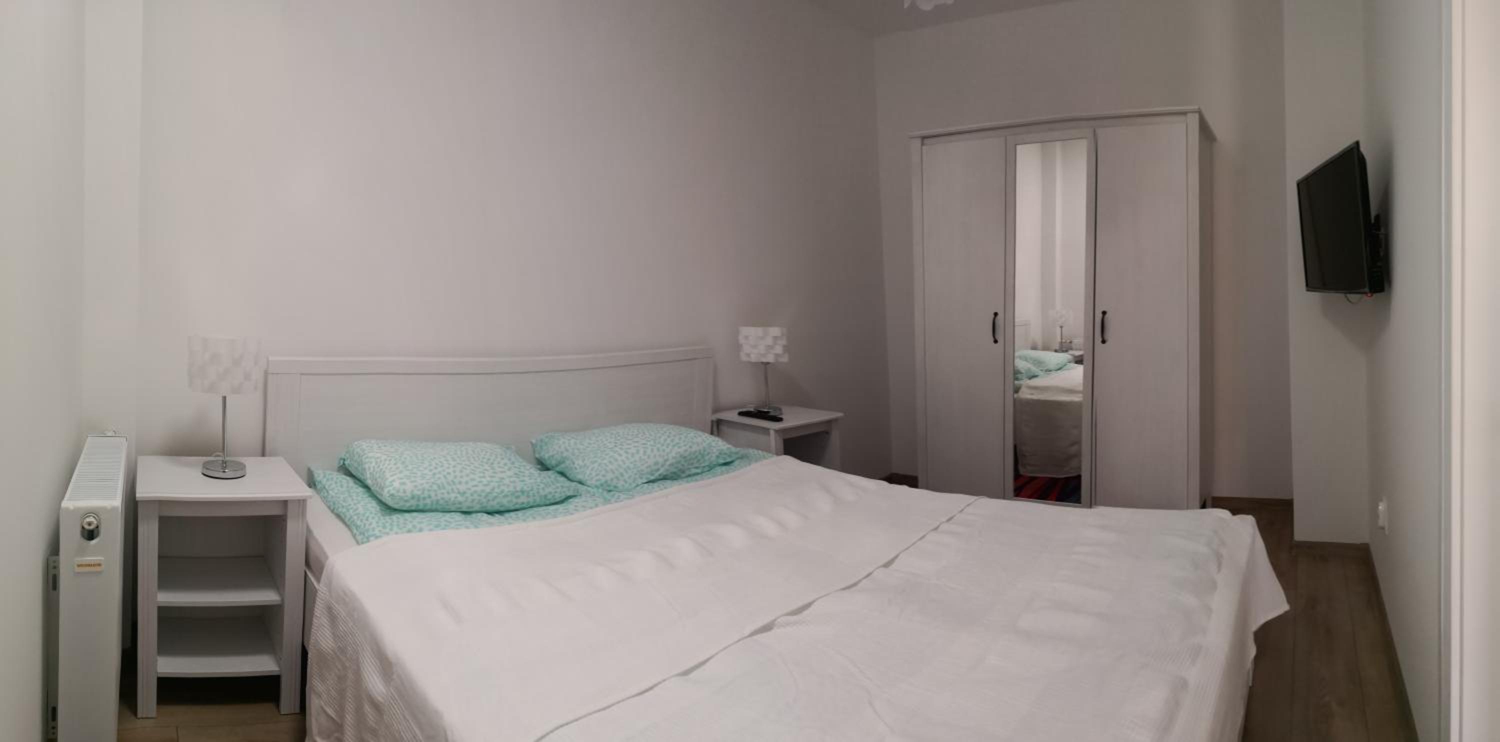 Two-Bedroom Apartment - Ground Floor  - Photo 8