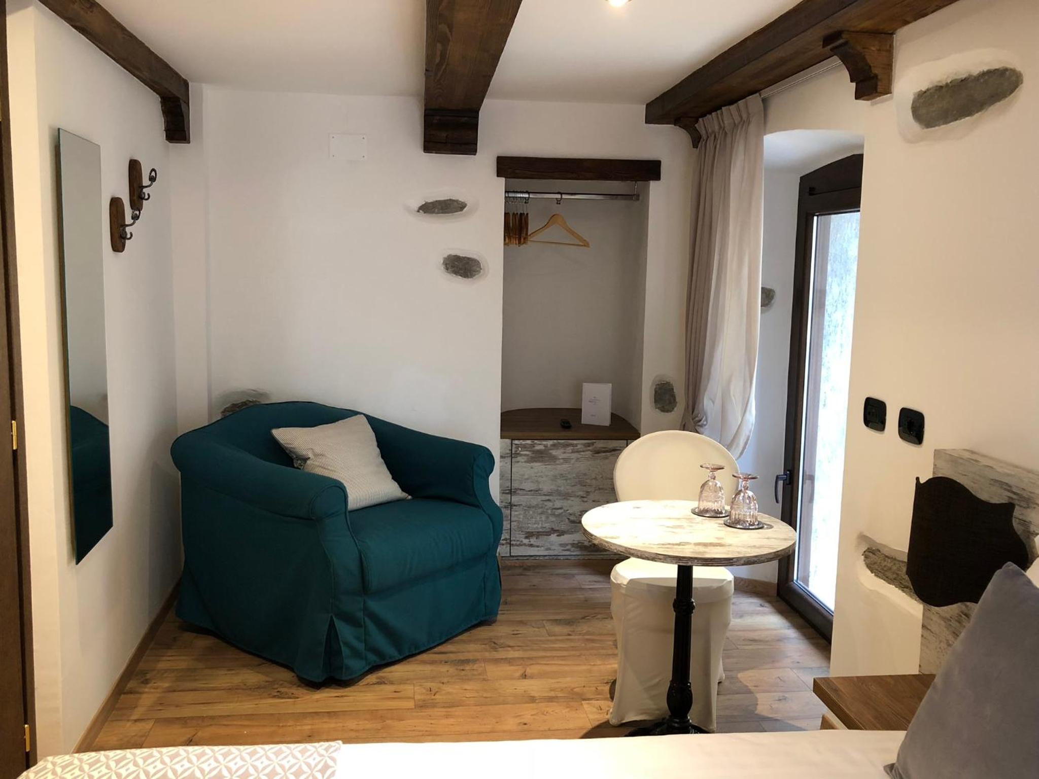 Standard Double Room - Photo 2