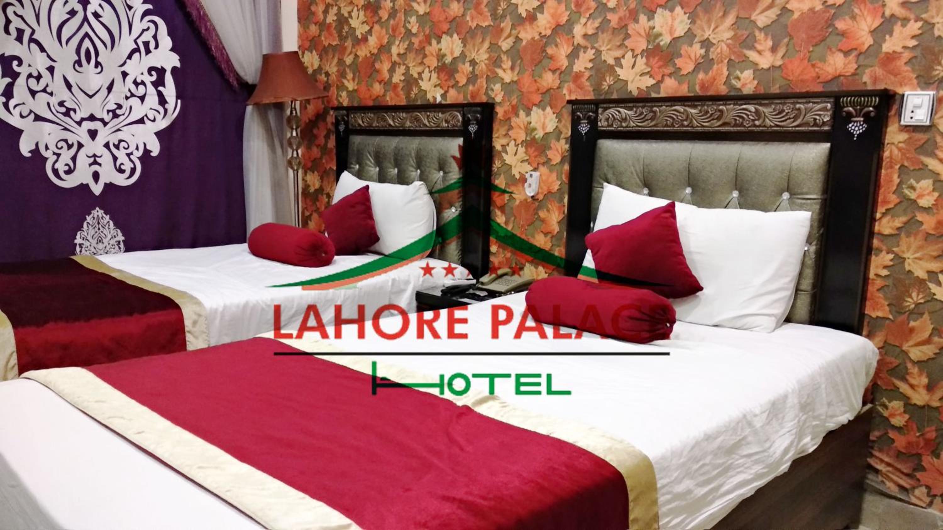 Deluxe Room - Photo 11