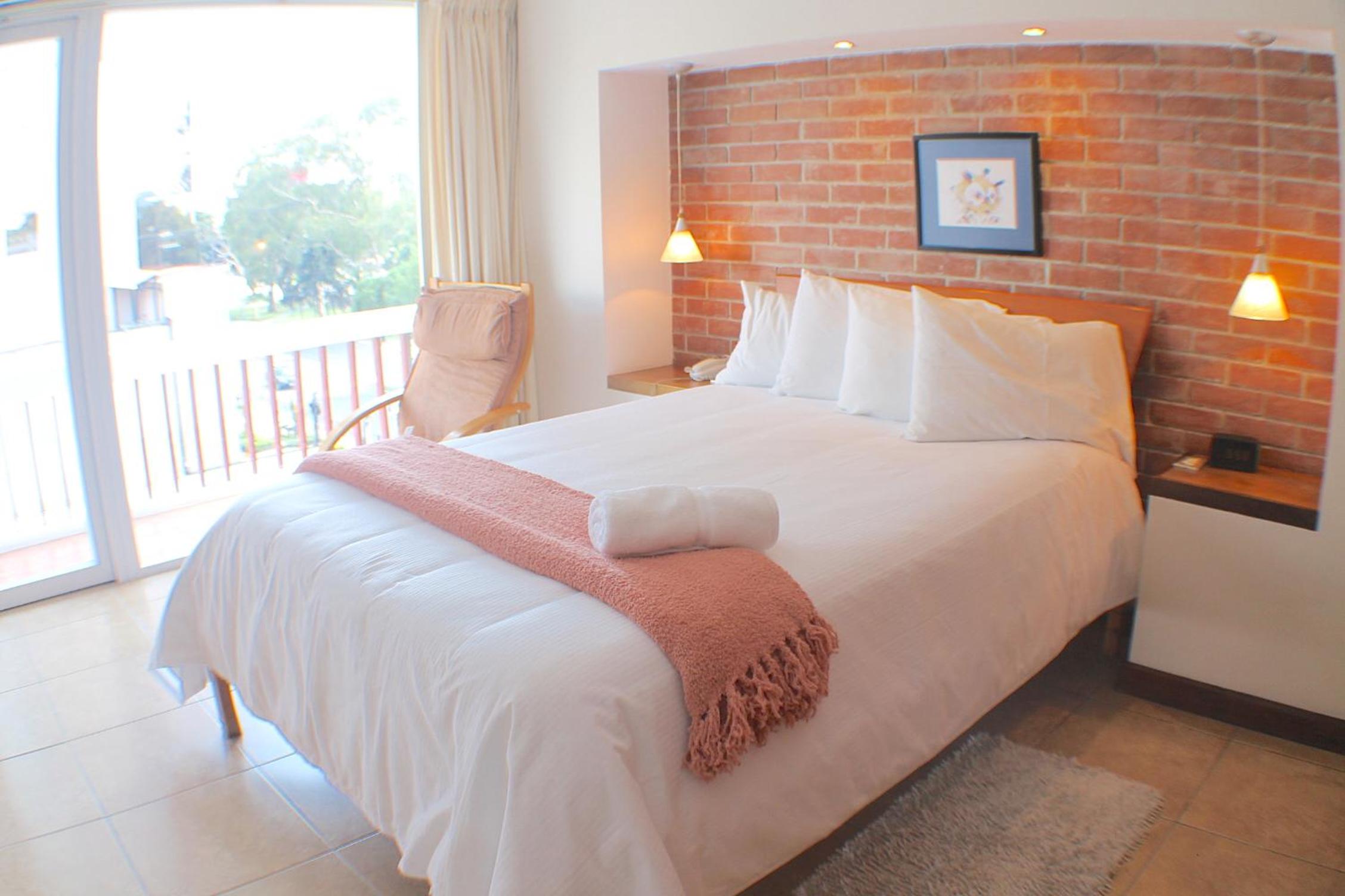 Studio Apartment photo 1