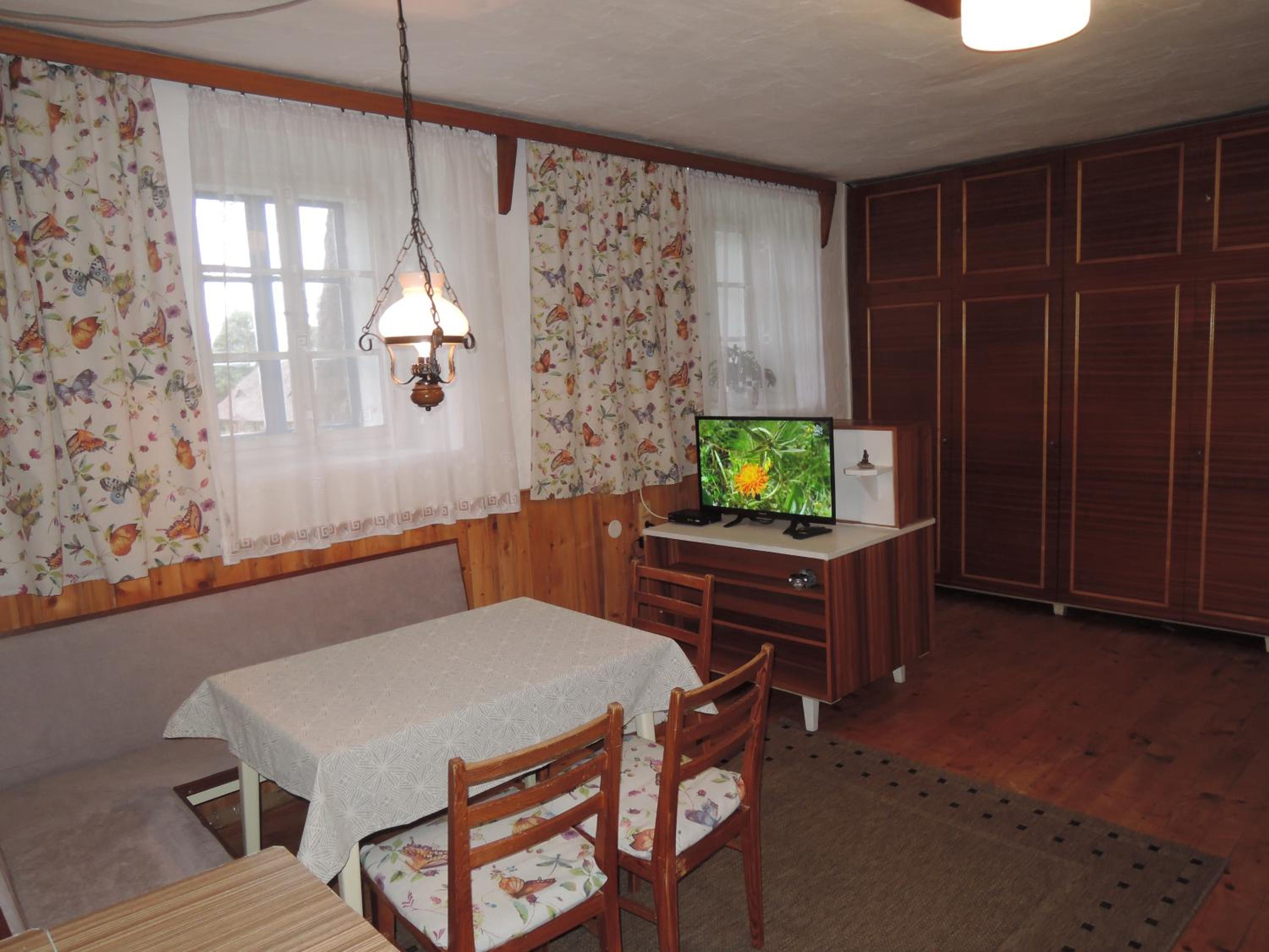 One-Bedroom House photo 3