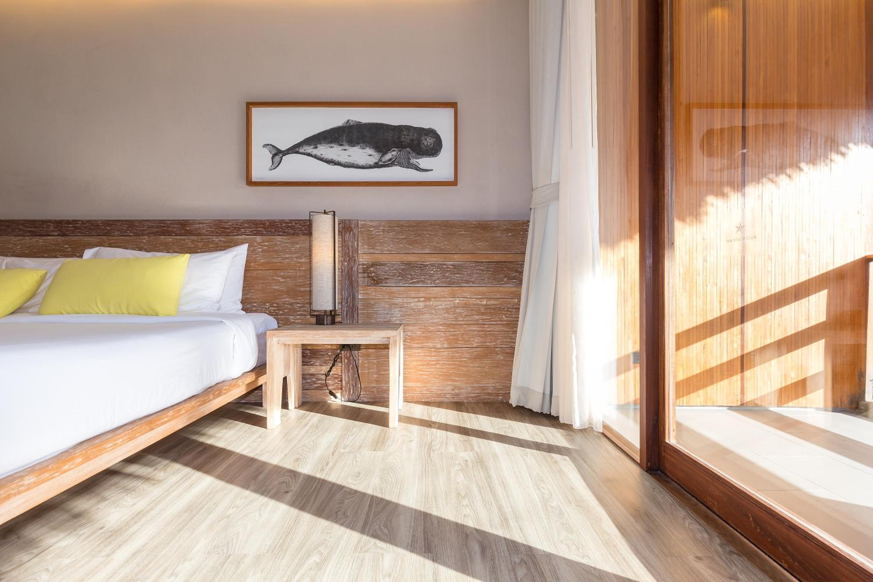 Ocean Double Room with Balcony - Photo 4