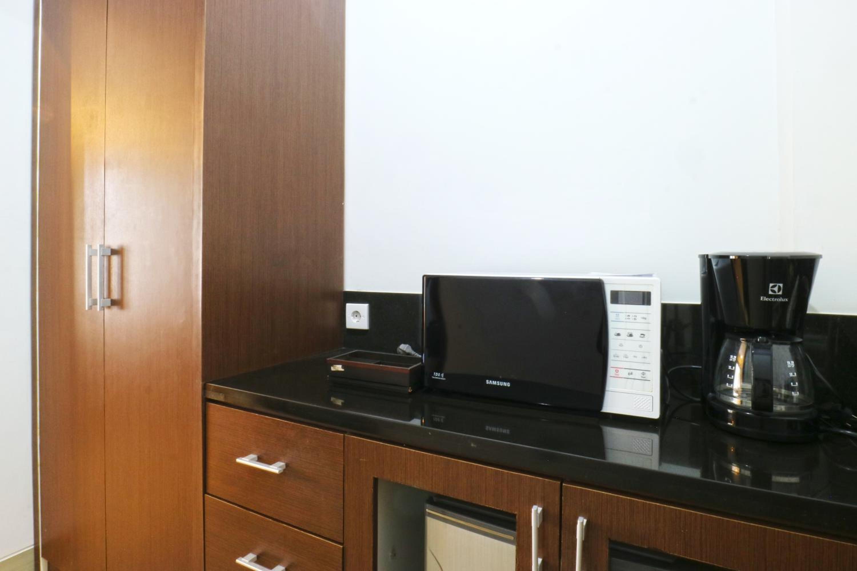 Deluxe King Studio - Photo 5
