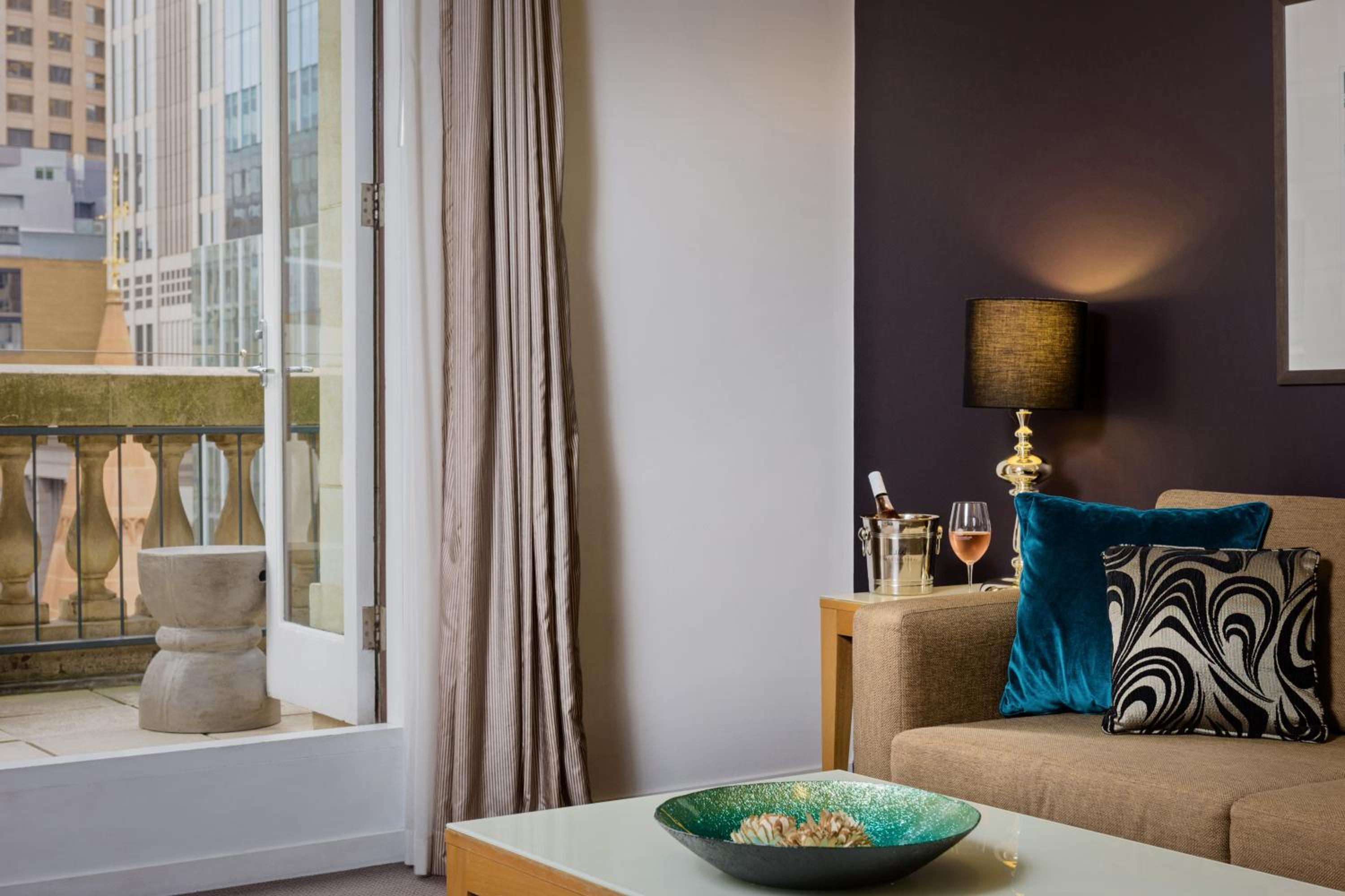 Heritage Balcony Suite photo 3