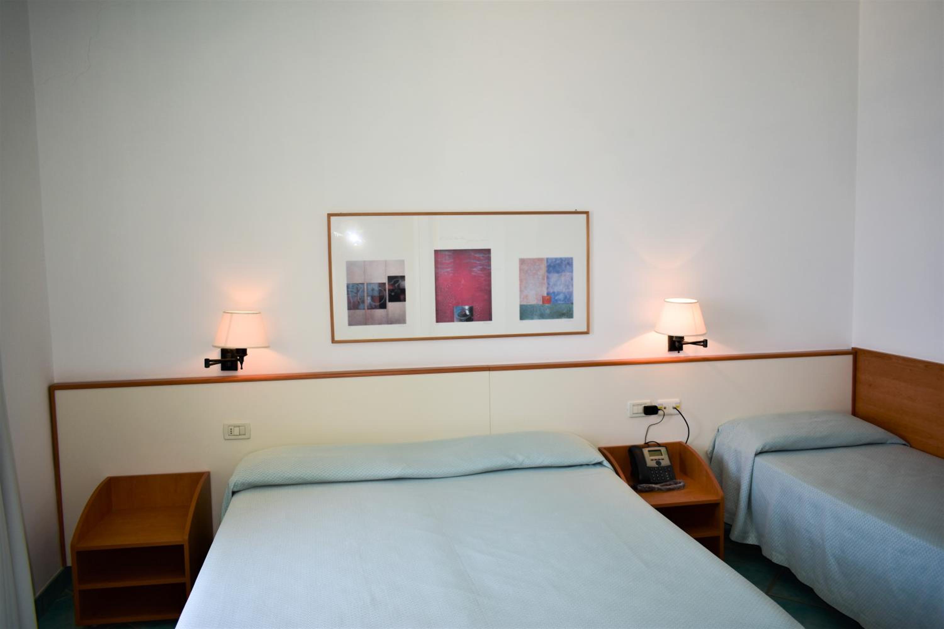 Triple Room with Sea View