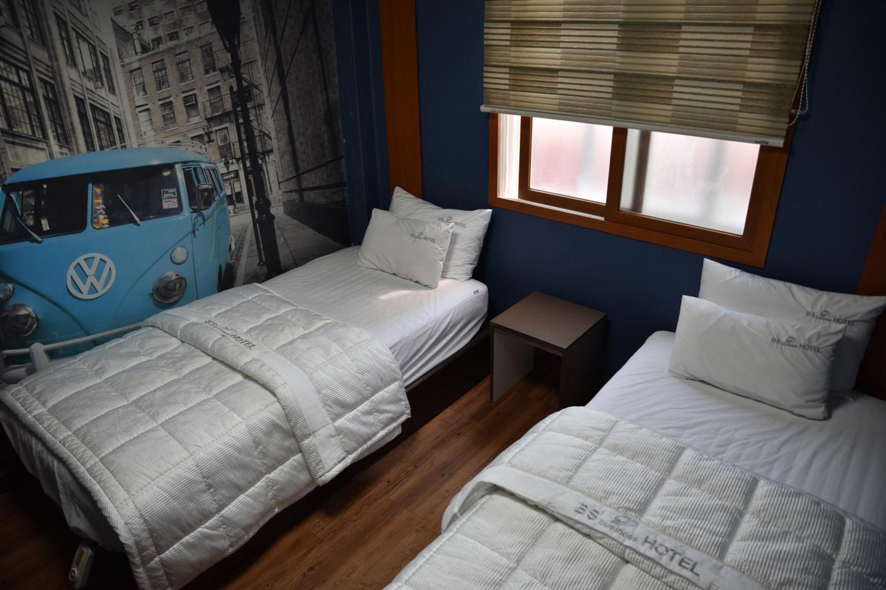 Deluxe Twin Room - Photo 1