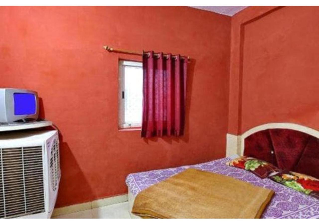 Budget Double Room photo 1