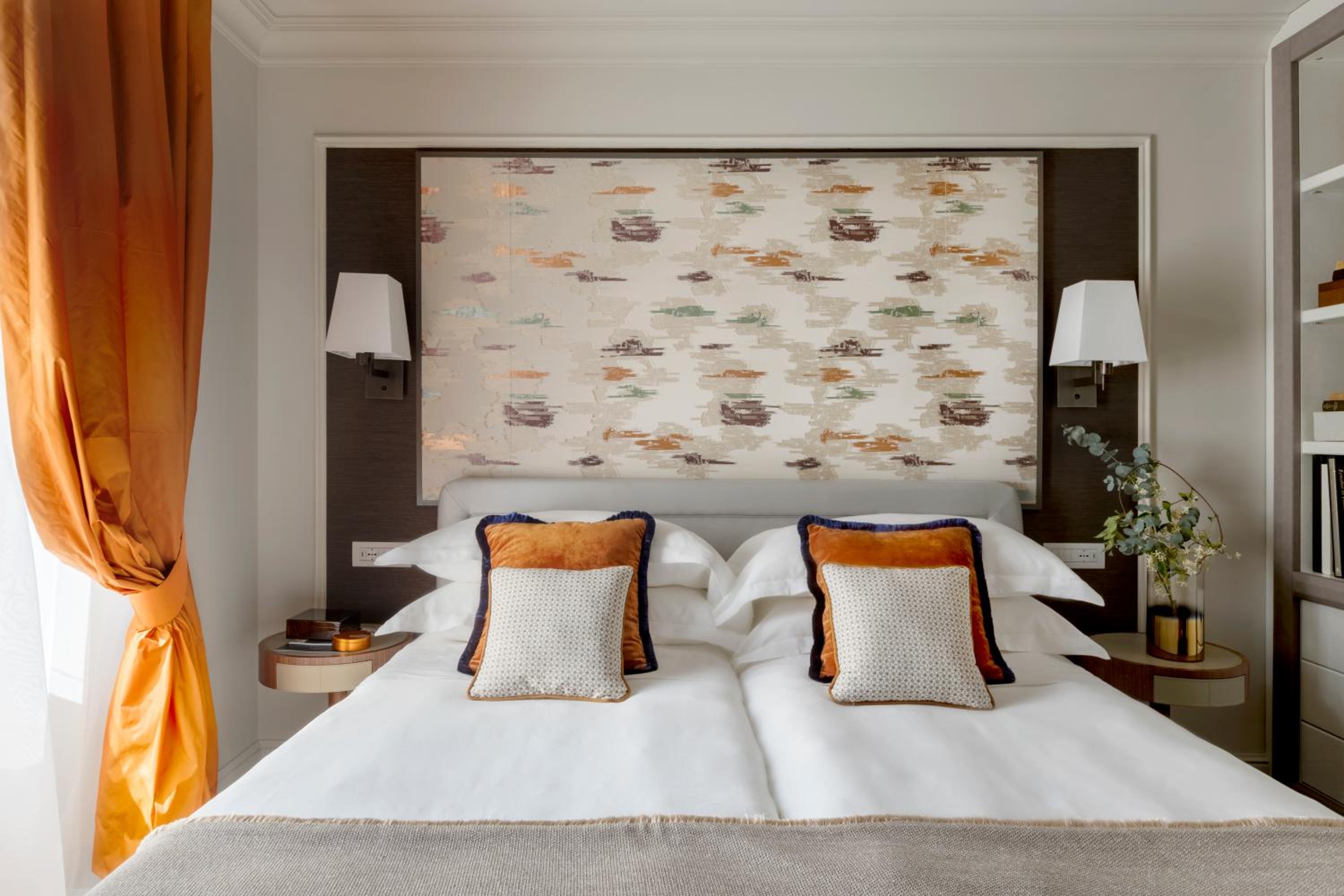 Available room