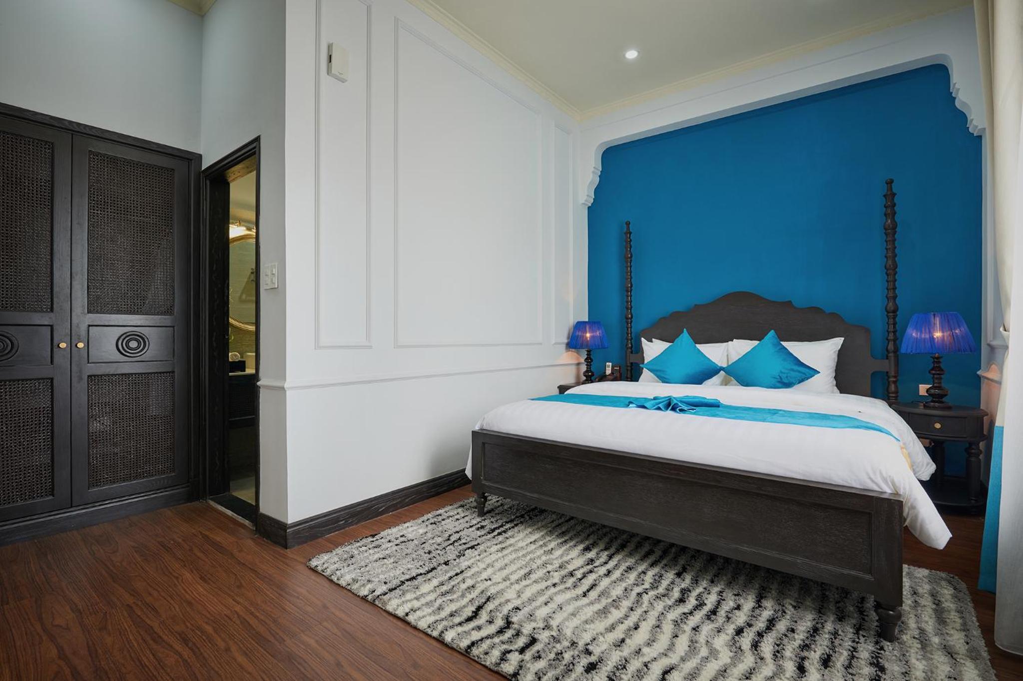King Suite photo 2