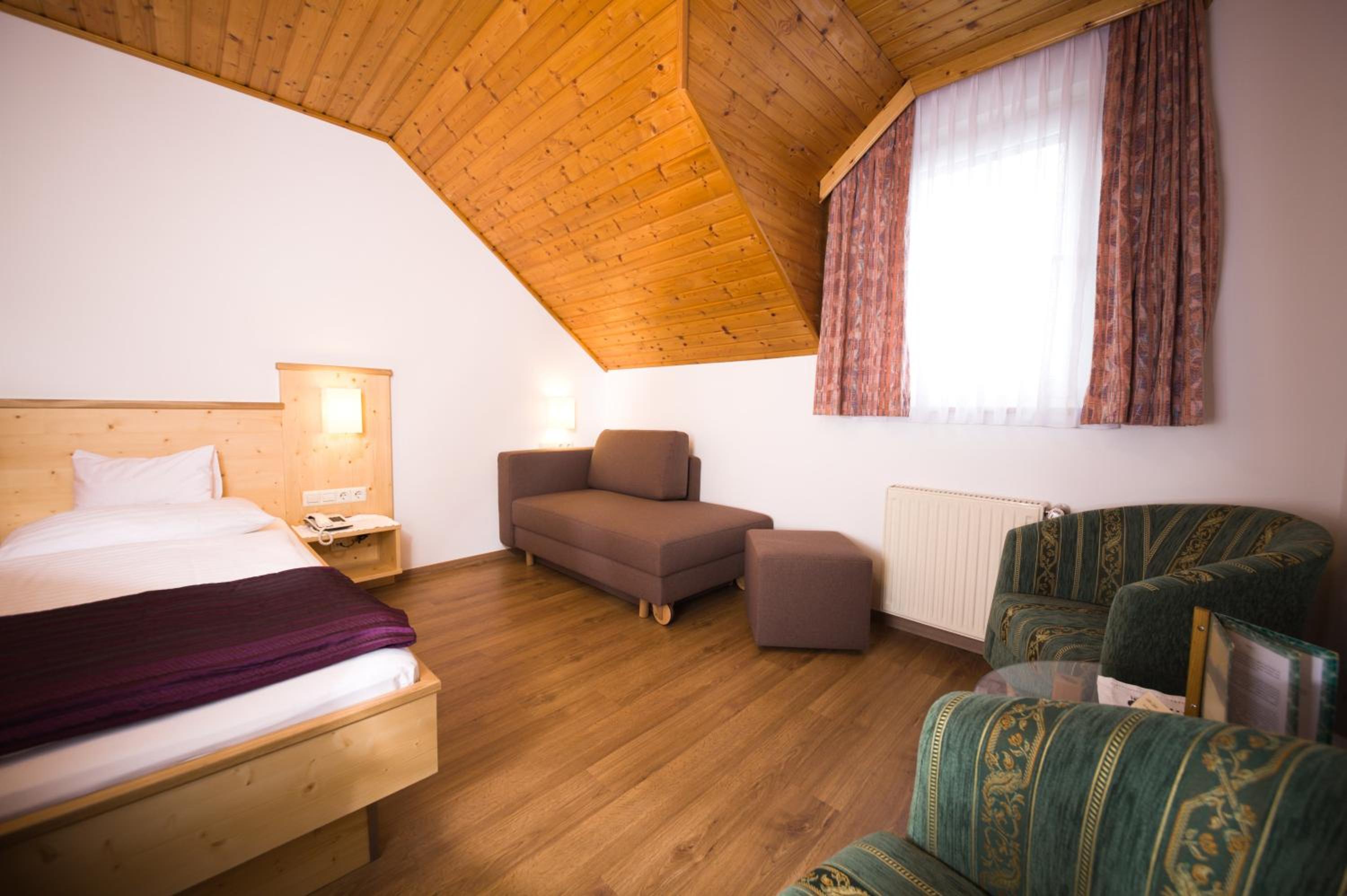 Single Room photo 3