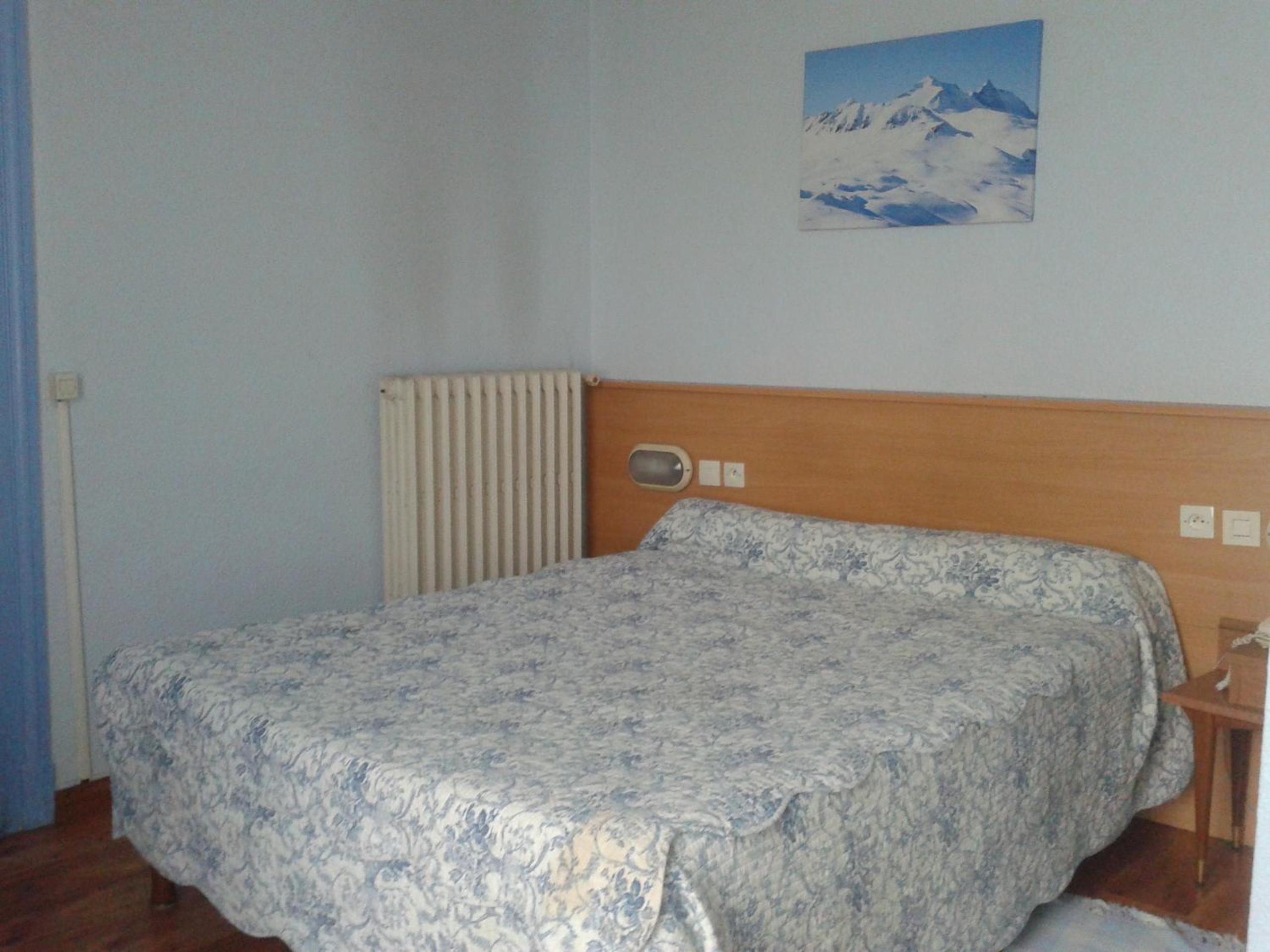 Double Room - Photo 5