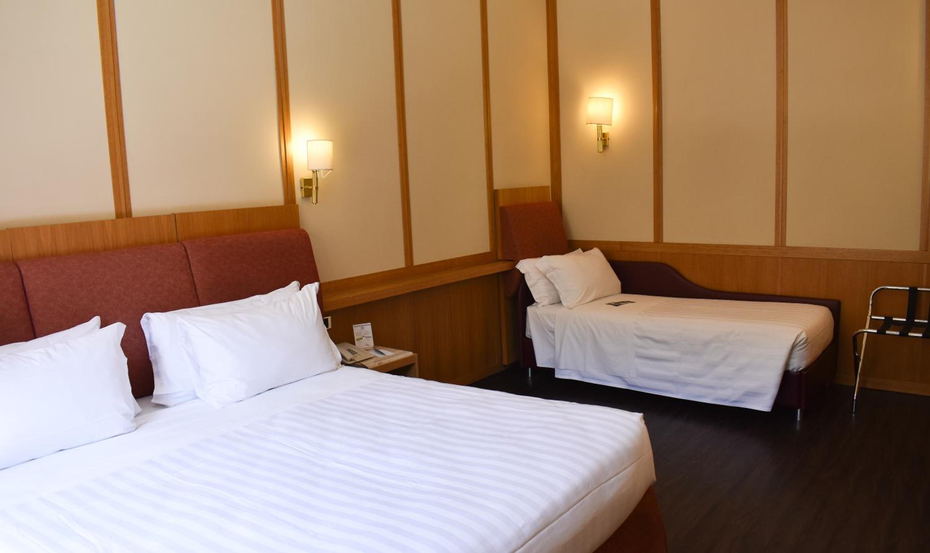 Superior King Room